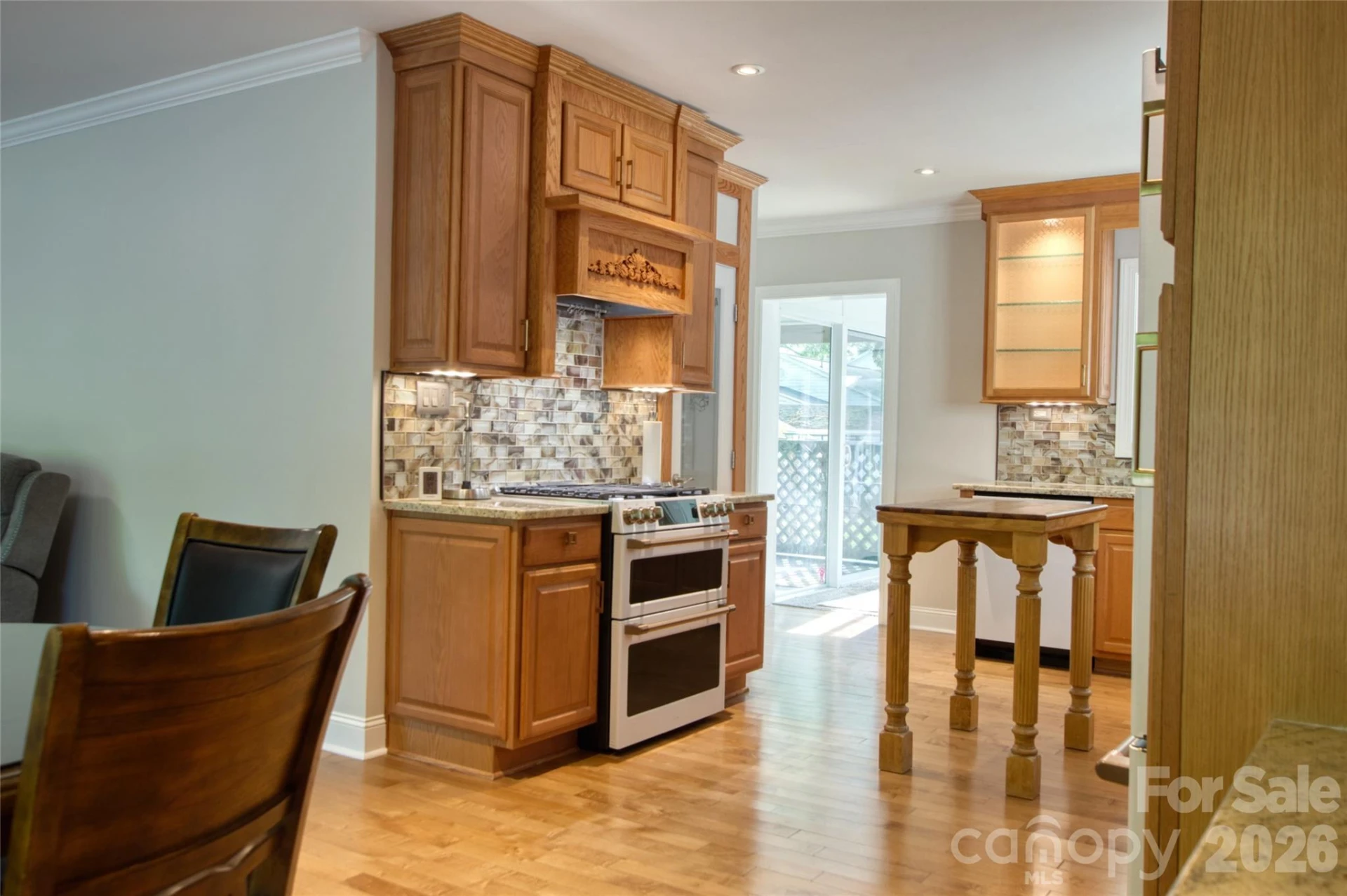 204 Clinton Avenue - Photo 6