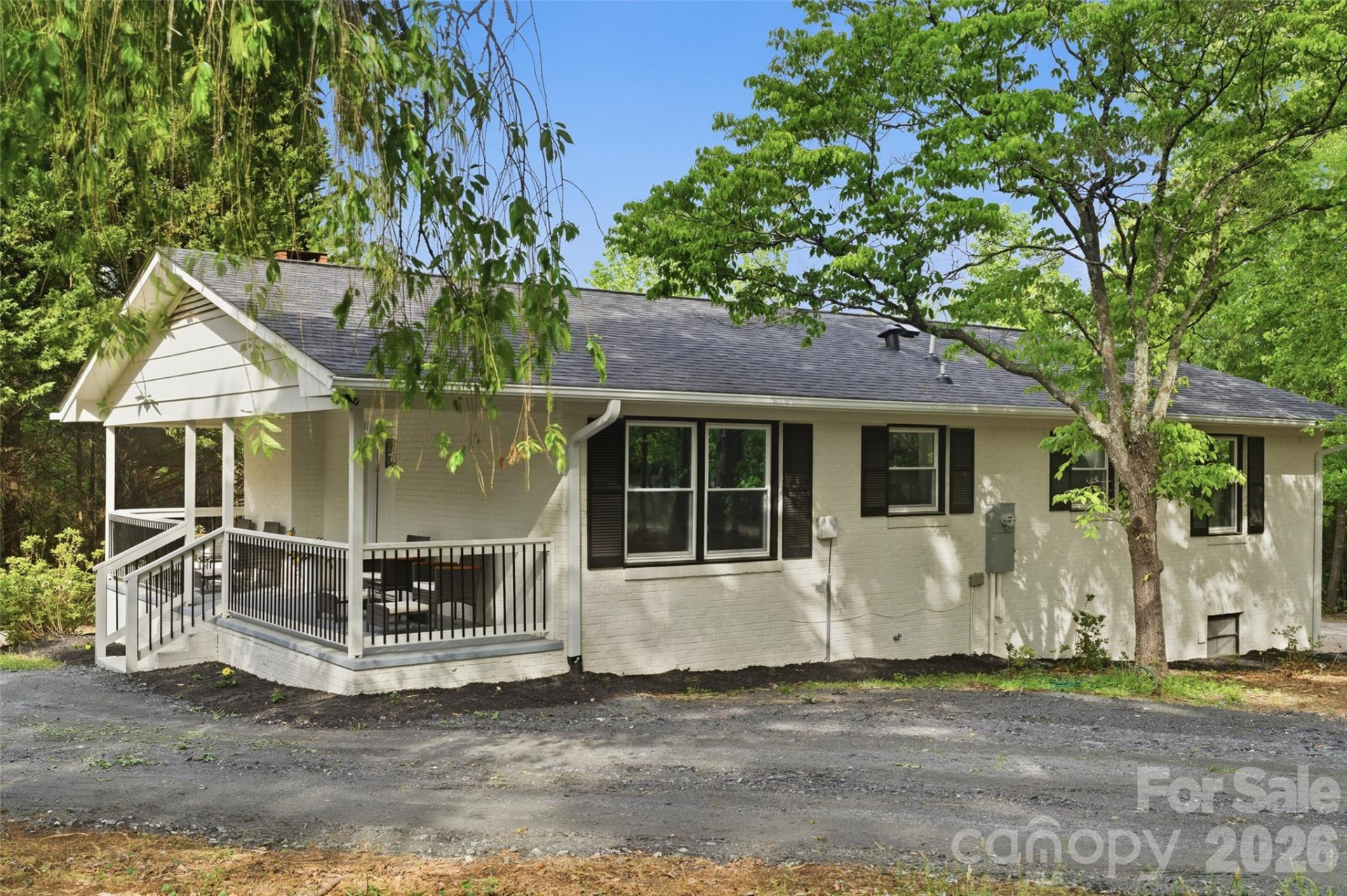 1335 Little Mountain Road - Photo 2