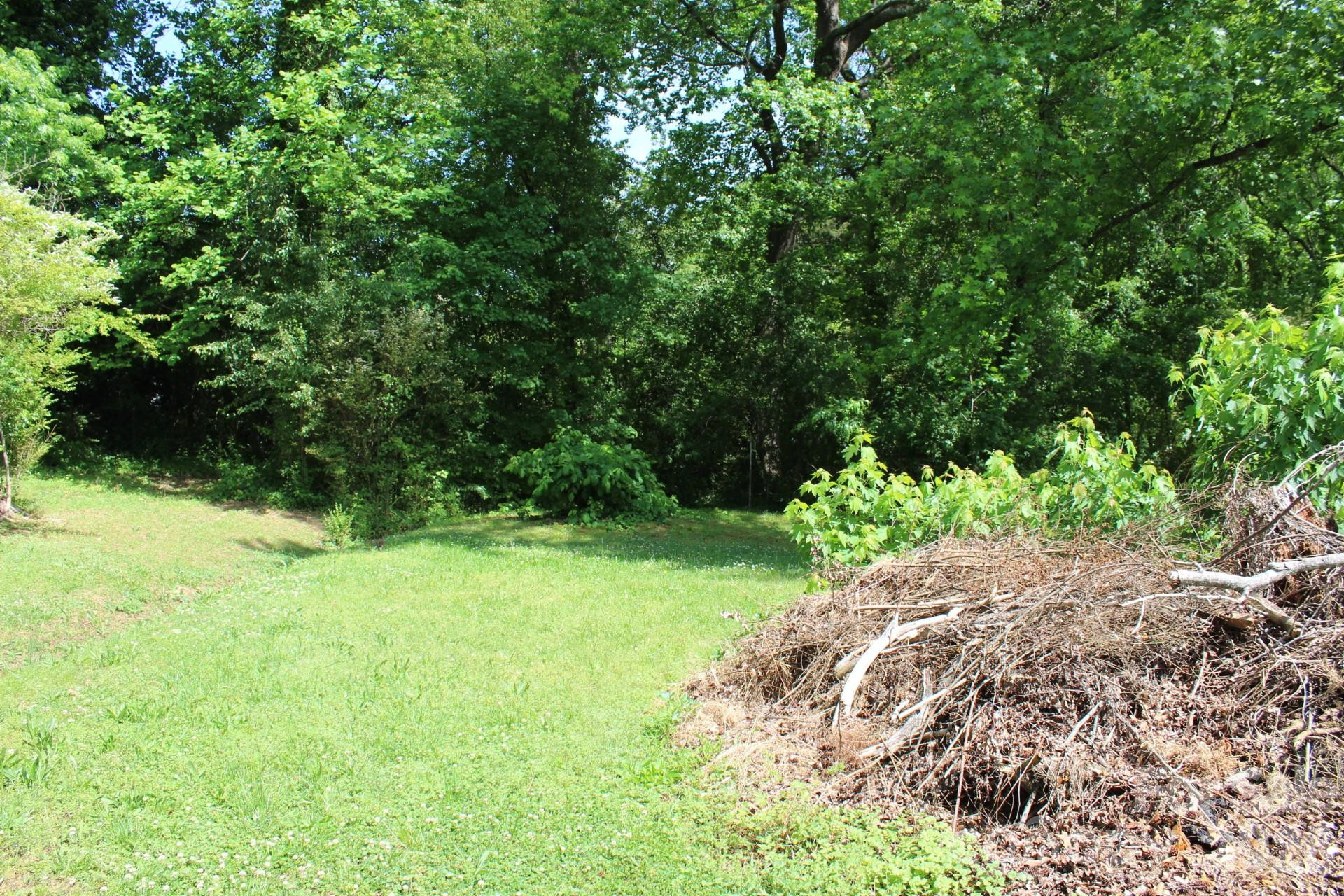 221 37th Street - Photo 7