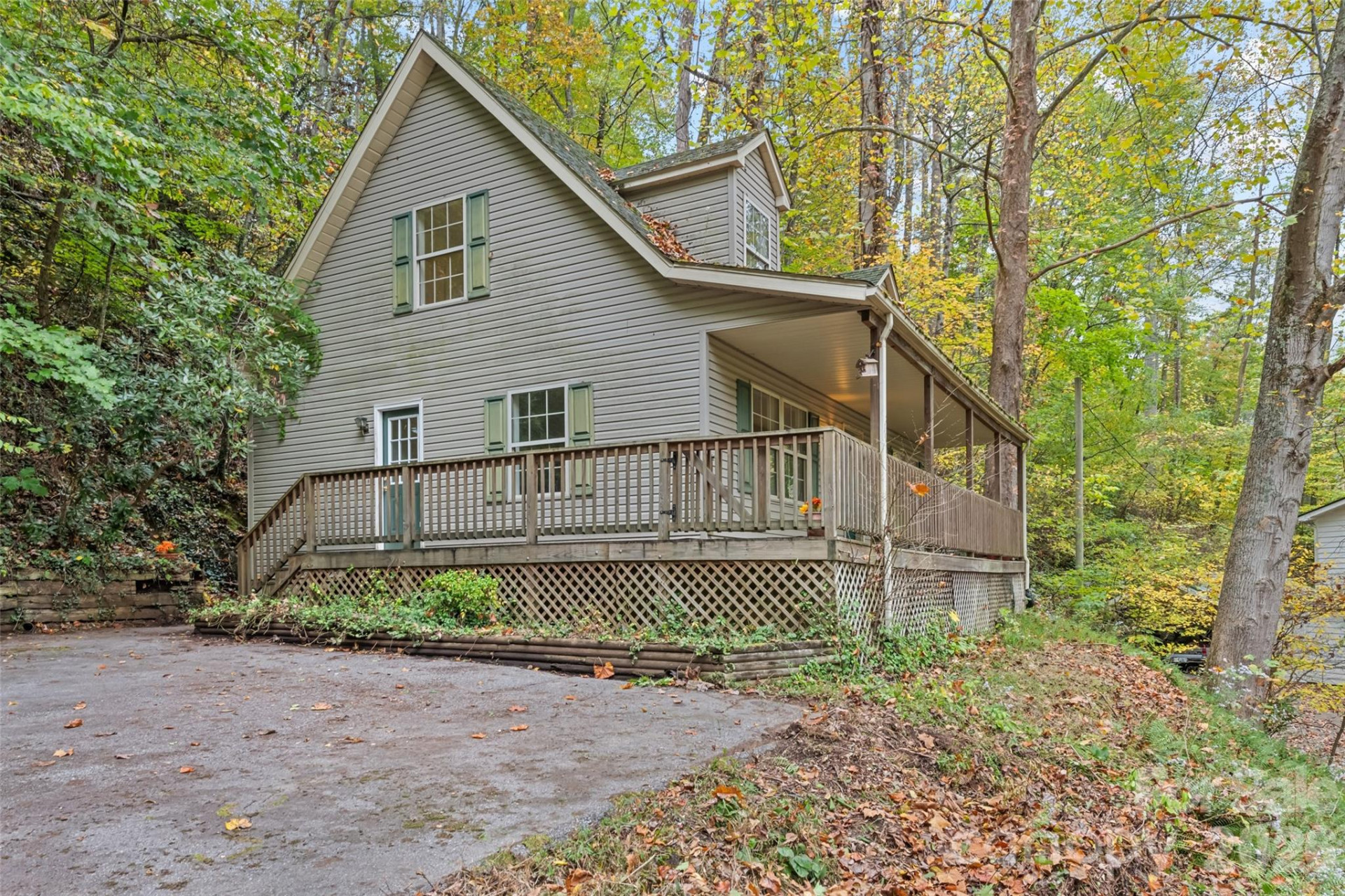 42 Greenview Drive - Photo 3
