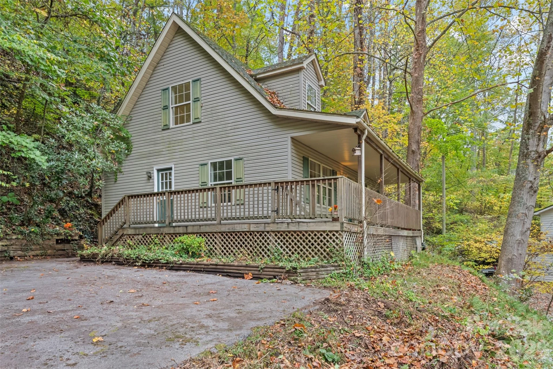 42 Greenview Drive - Photo 3