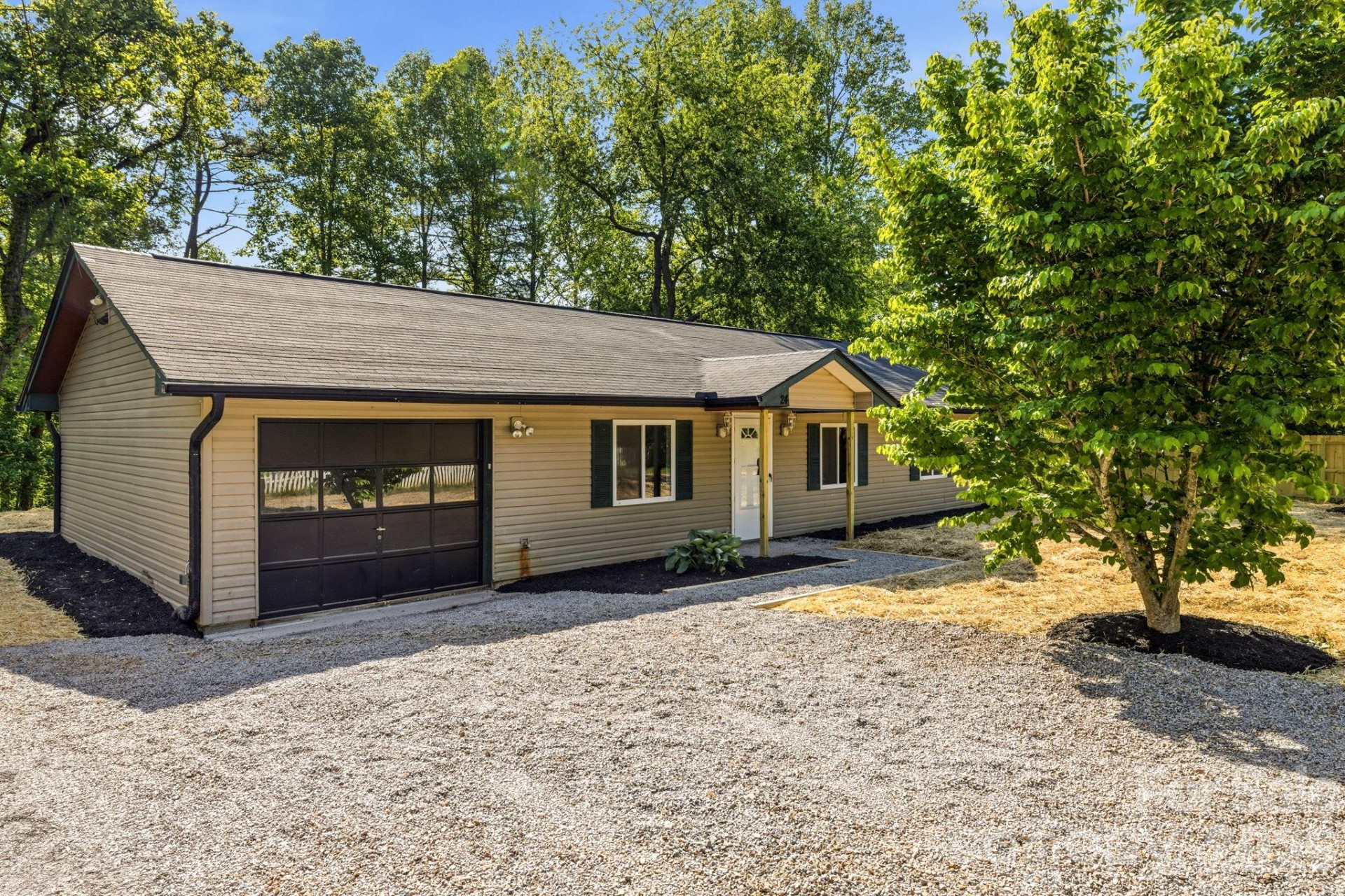 24 sagefield Drive - Photo 2