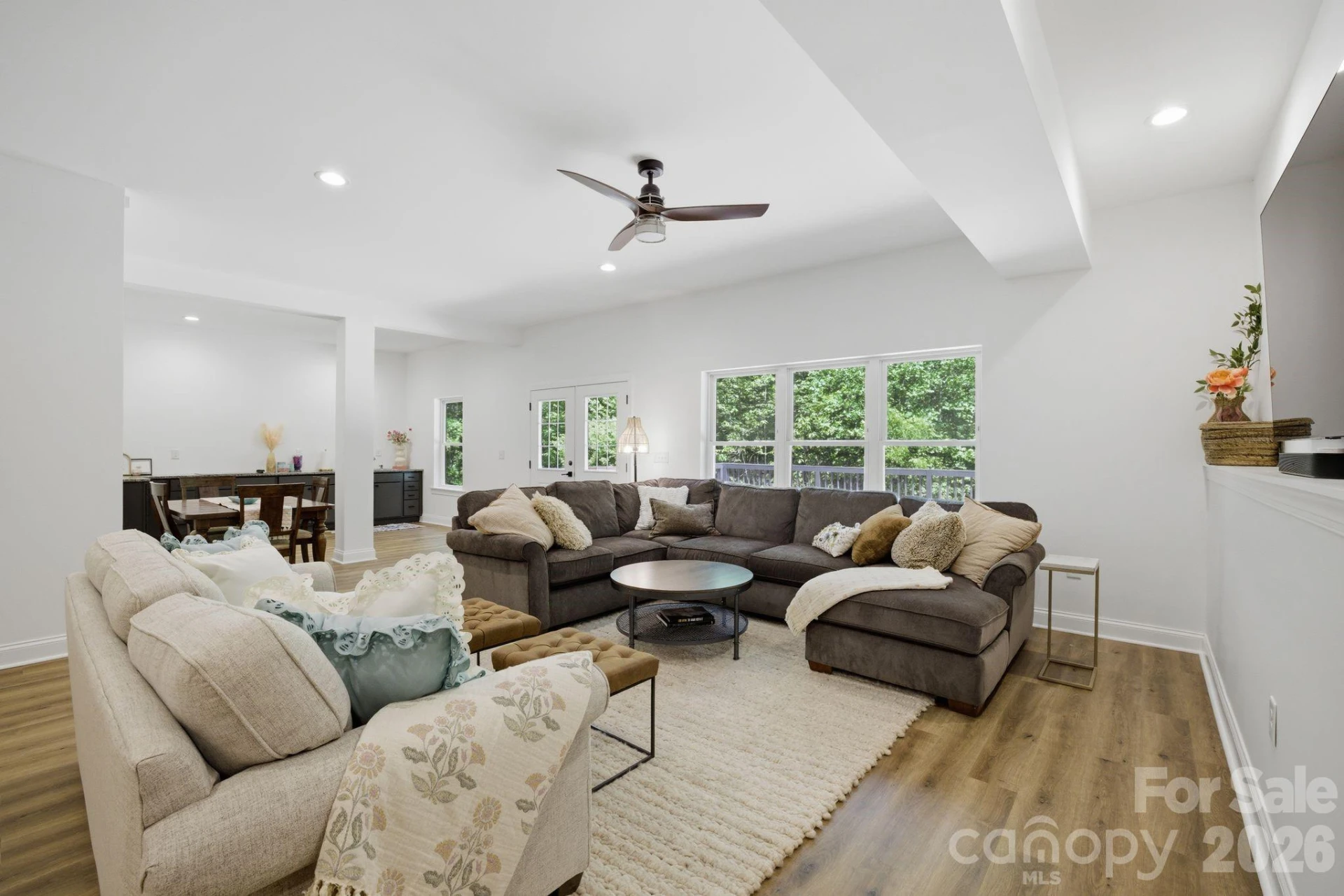 221 Logan Crossing Drive - Photo 26