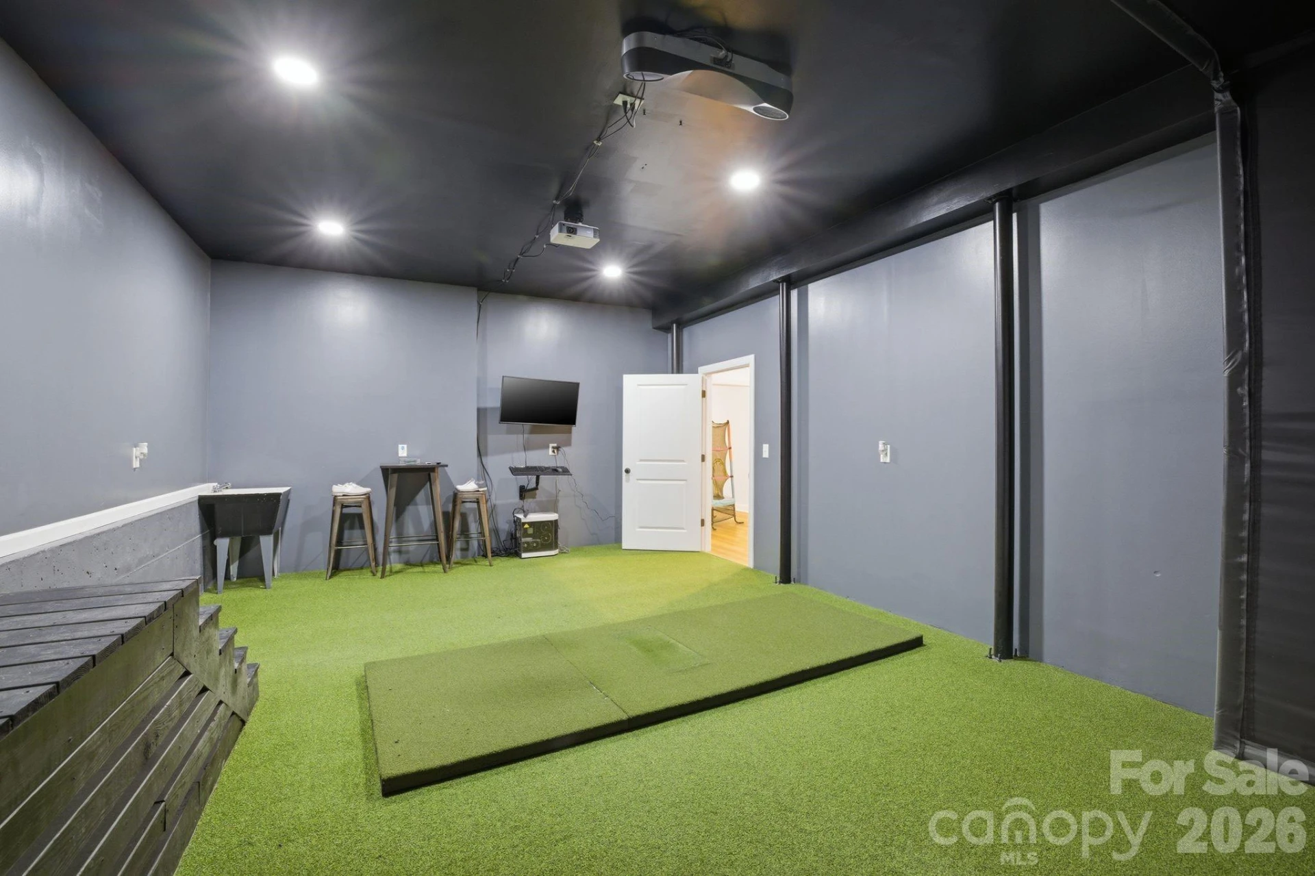 221 Logan Crossing Drive - Photo 33