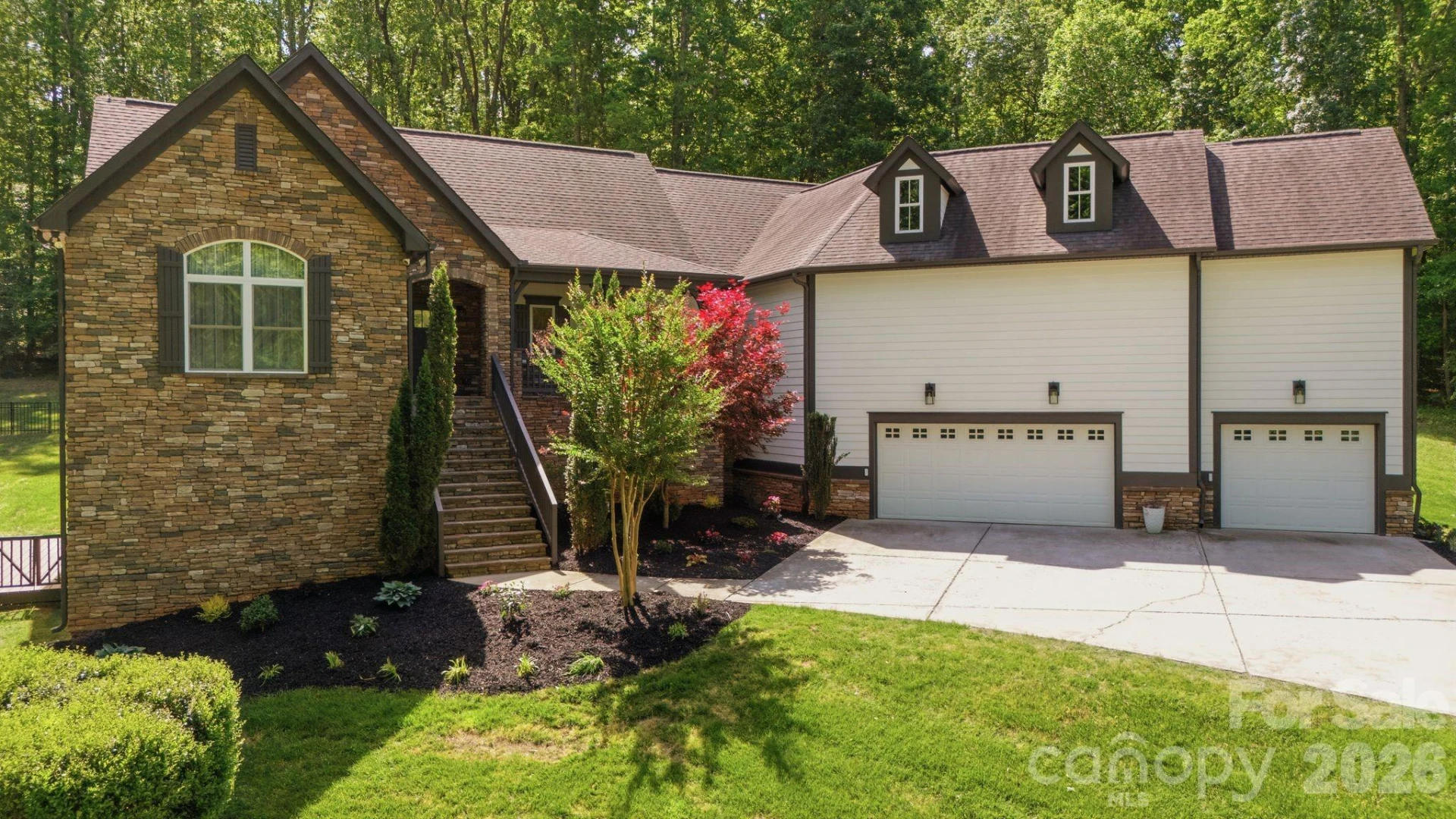 221 Logan Crossing Drive - Photo 36