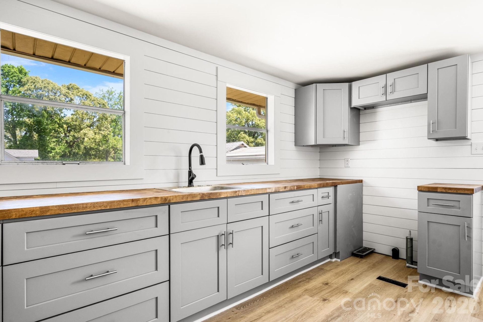 508 South Avenue - Photo 3