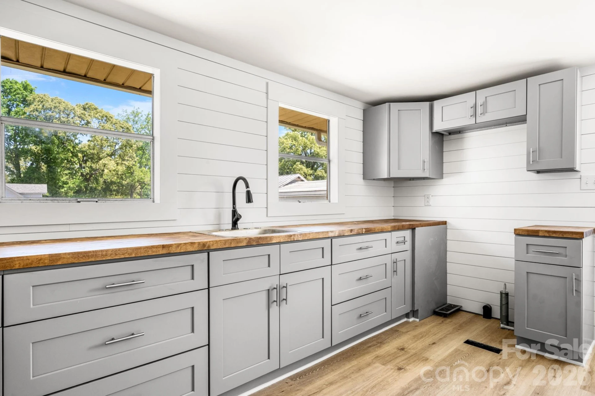 508 South Avenue - Photo 3