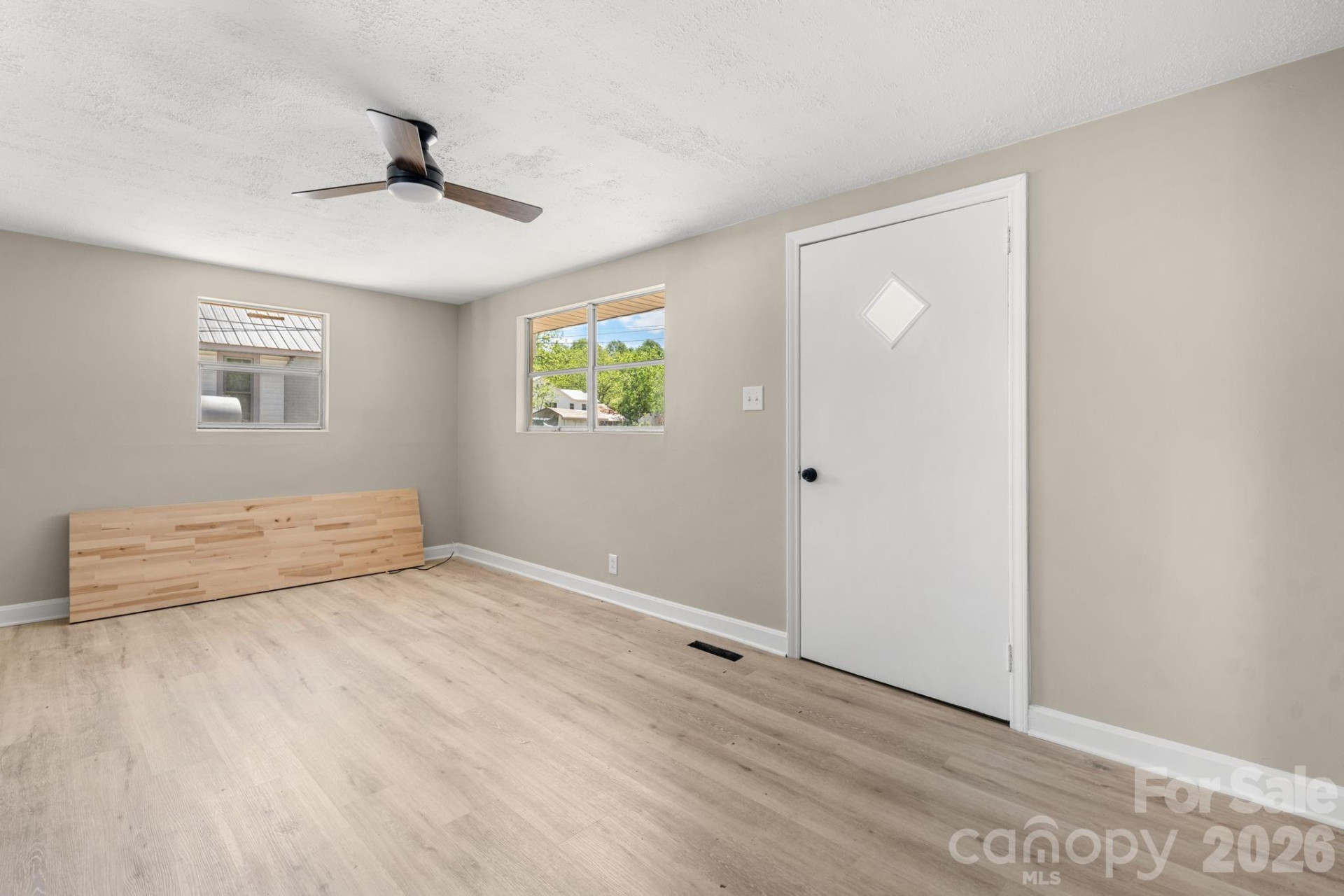 508 South Avenue - Photo 8