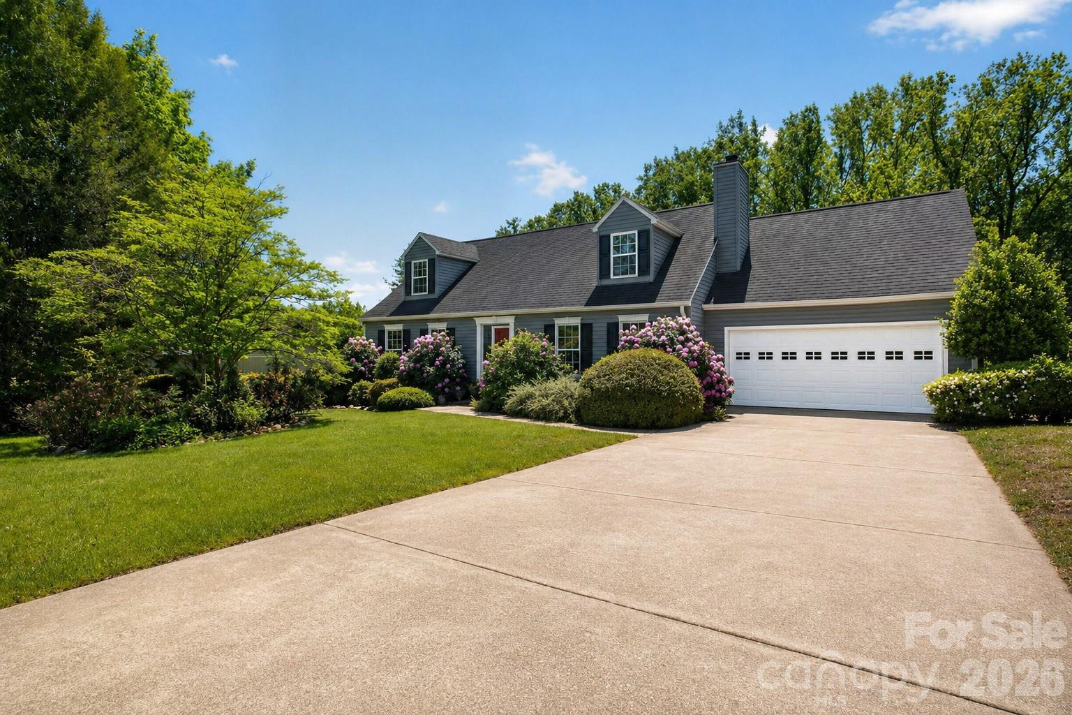67 Beechwood Drive - Photo 2