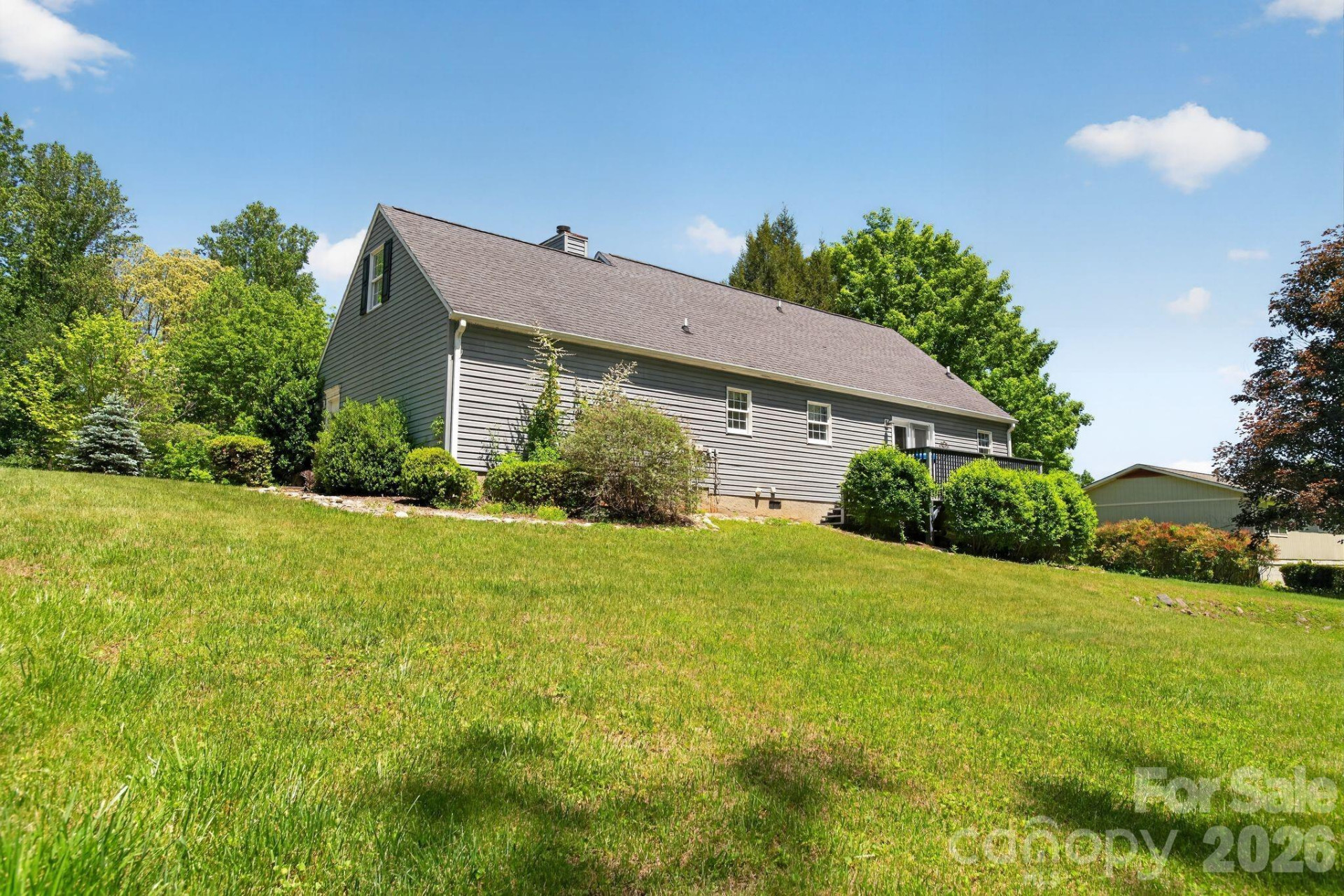 67 Beechwood Drive - Photo 4