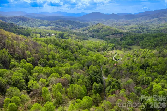 00000 Apple Farm Road, Bakersville, NC, 28705