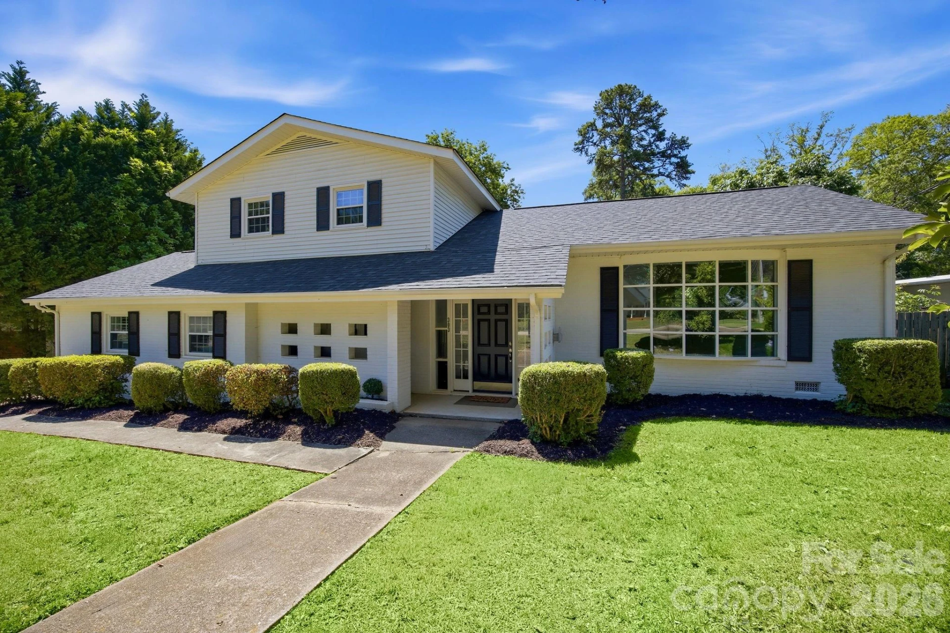 303 Odell Street - Photo 2