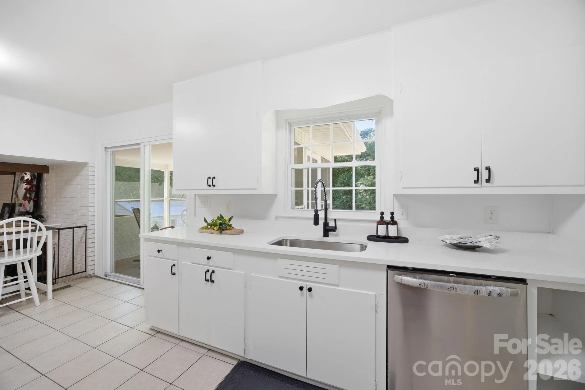 303 Odell Street - Photo 21