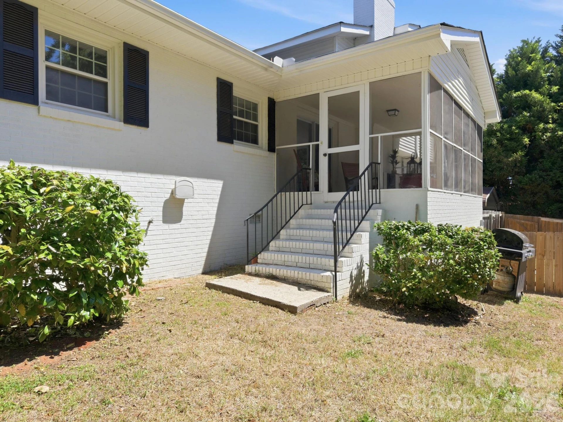 303 Odell Street - Photo 42