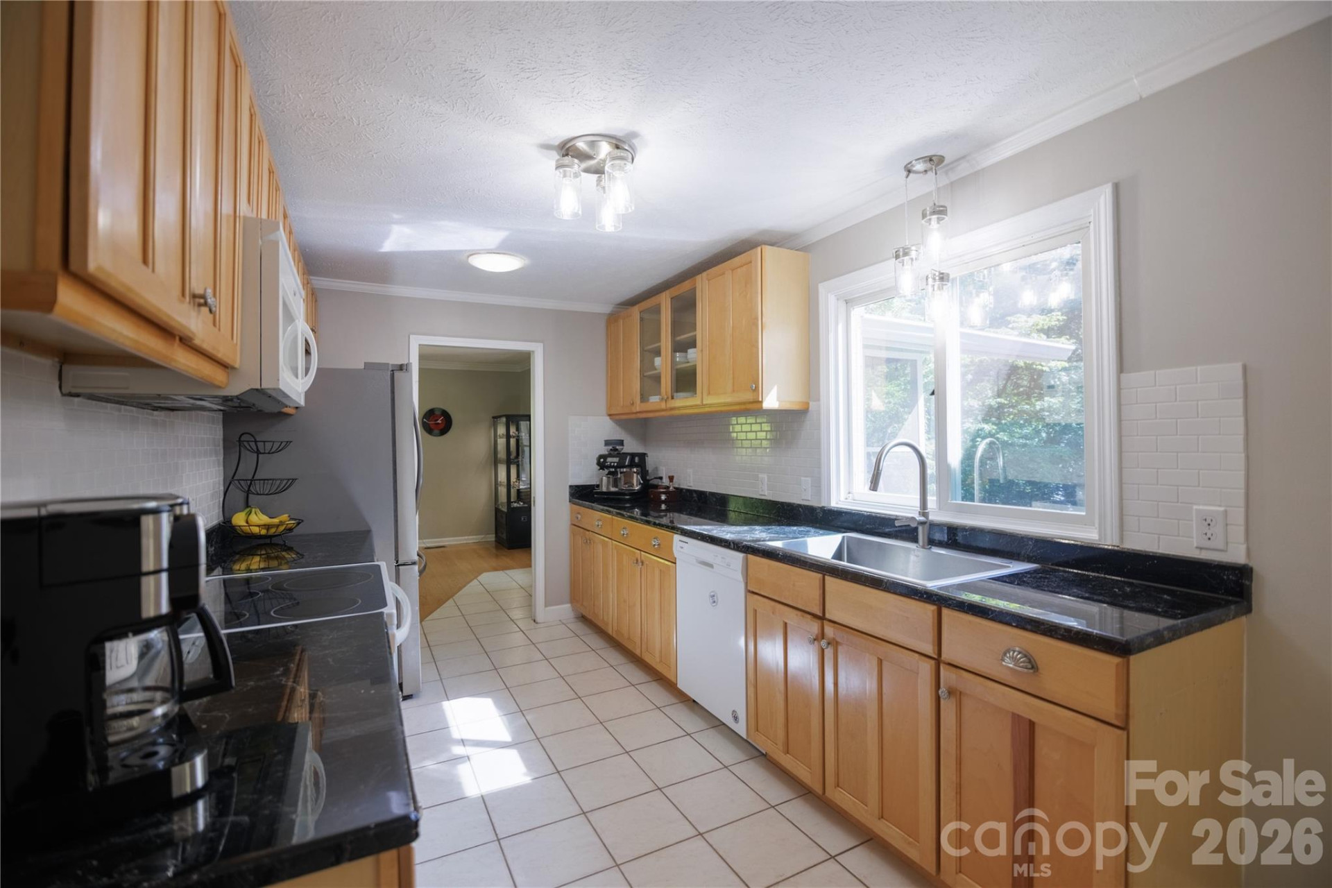137 Whisperwood Circle - Photo 33