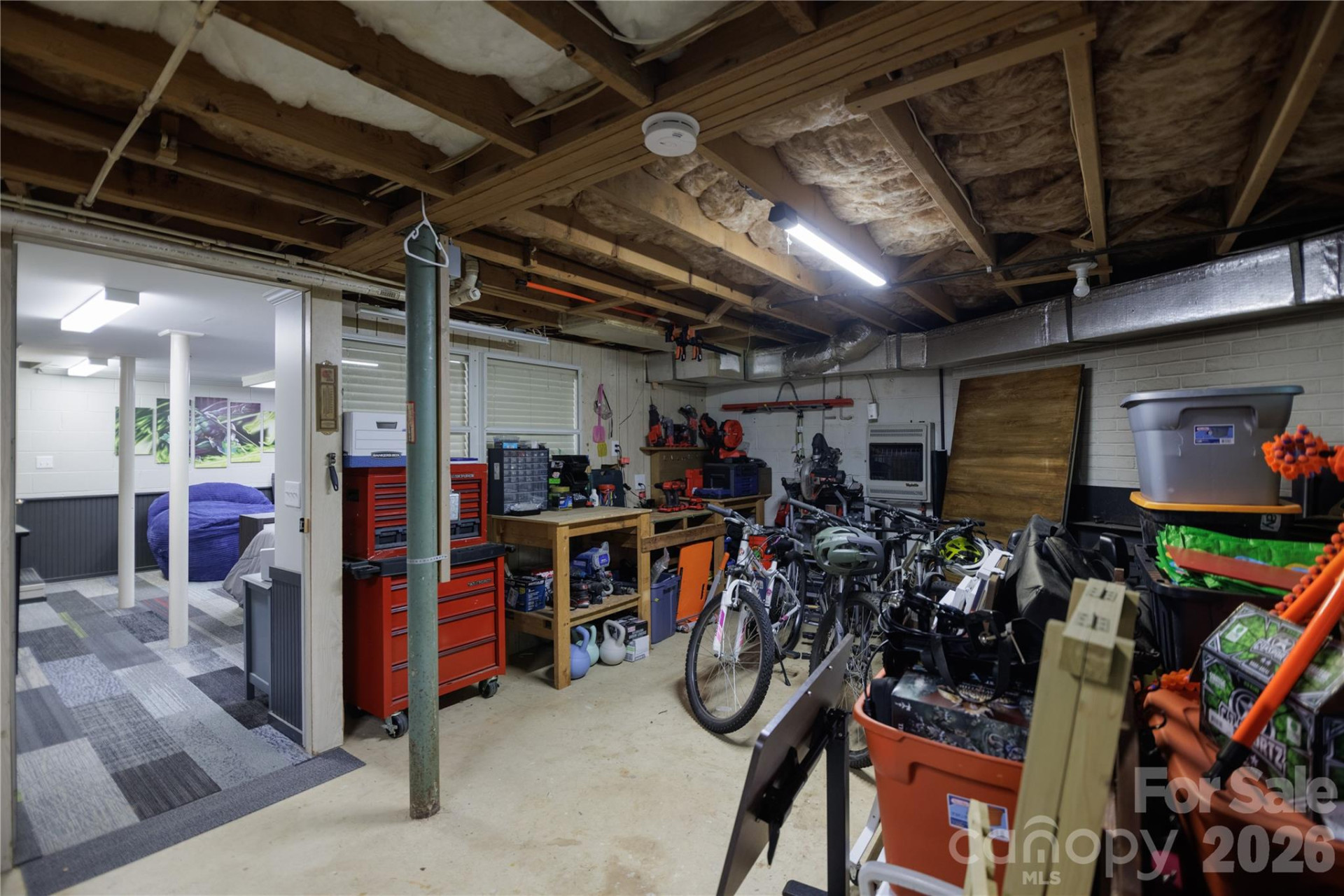 137 Whisperwood Circle - Photo 39