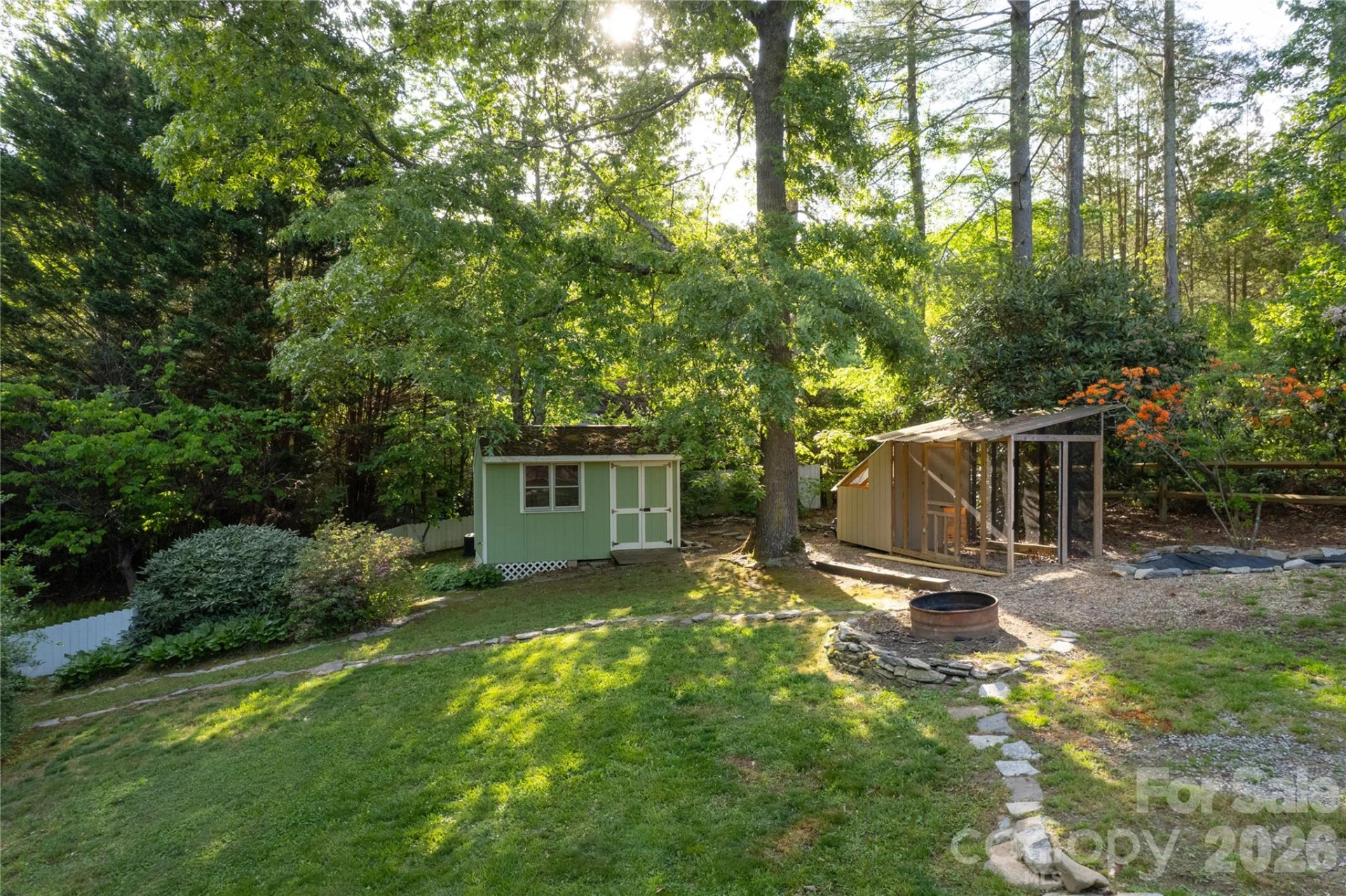 137 Whisperwood Circle - Photo 6