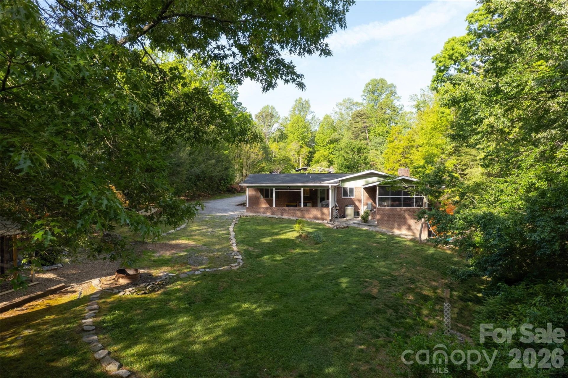 137 Whisperwood Circle - Photo 7