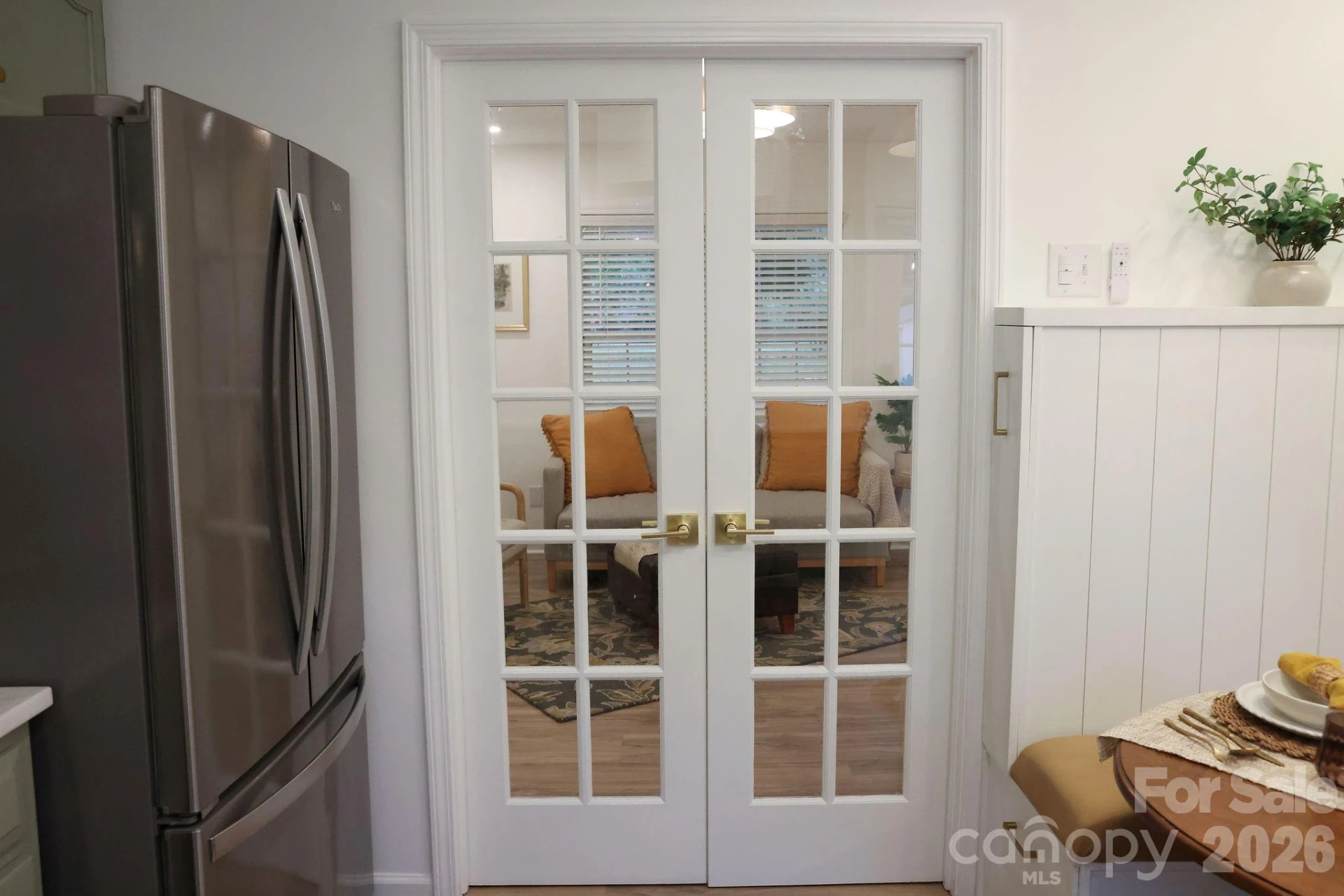 317 Devine Avenue - Photo 18