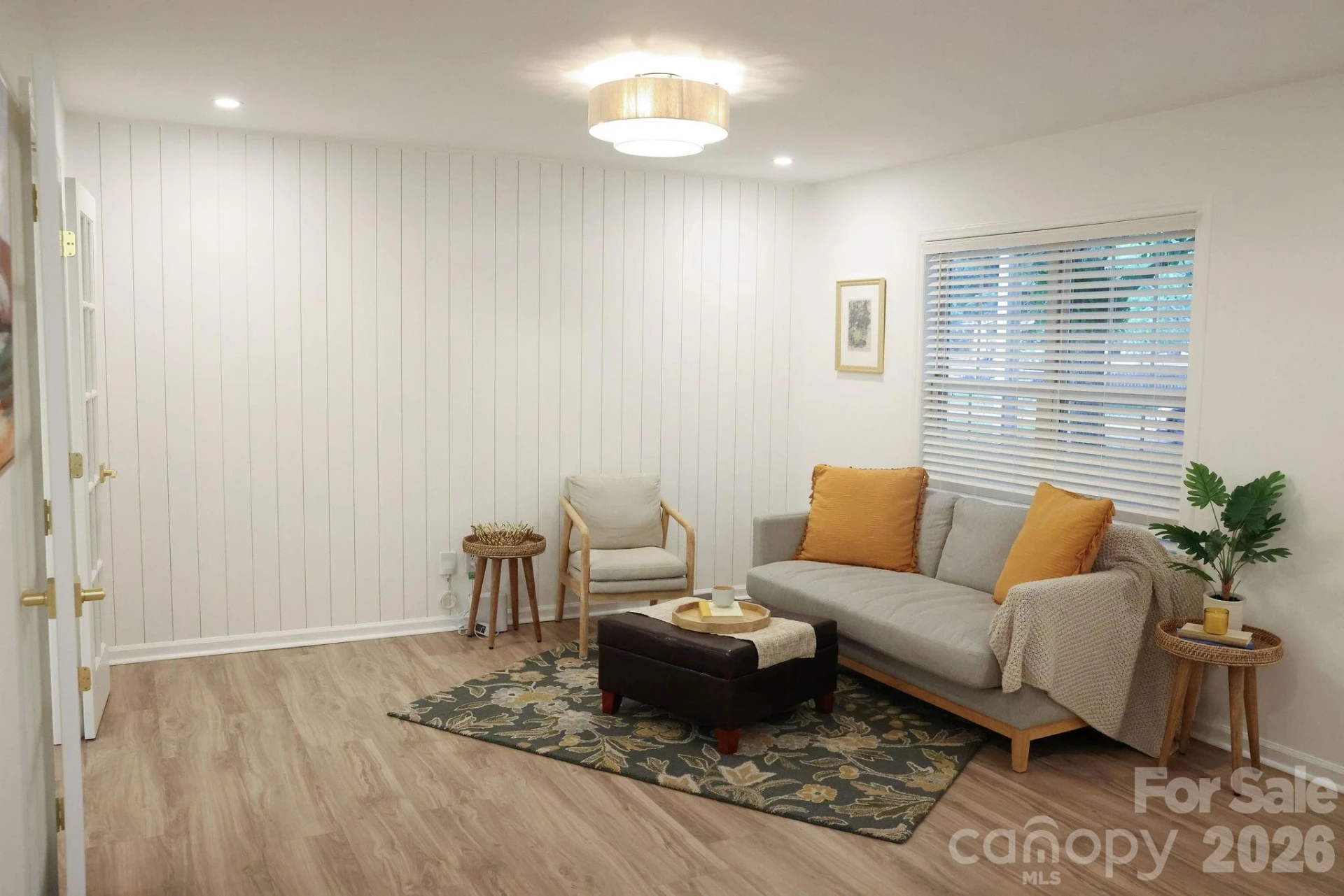 317 Devine Avenue - Photo 6