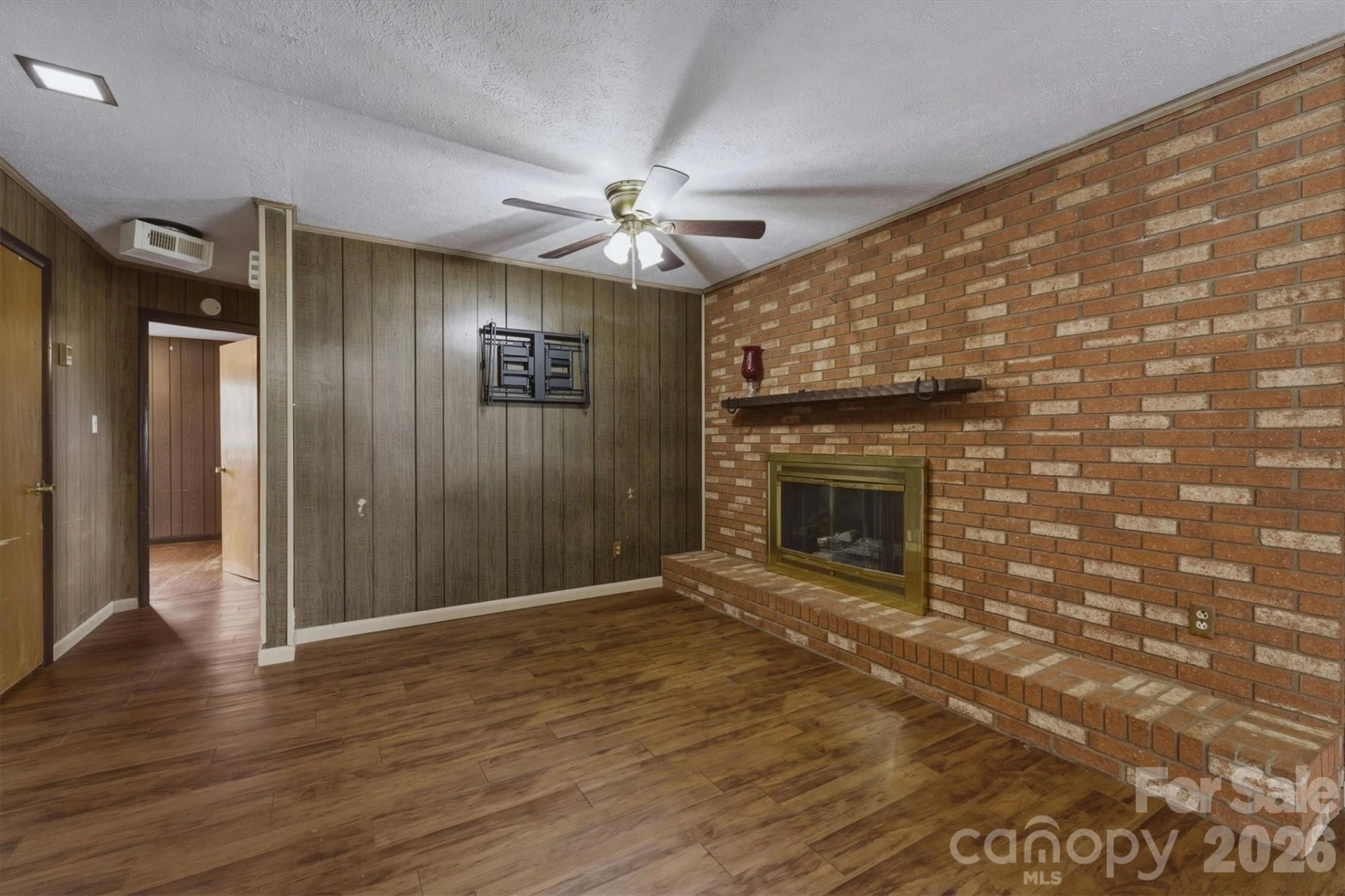 930 Enola Road - Photo 15