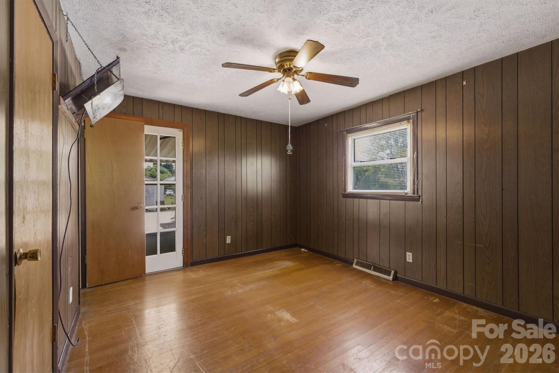 930 Enola Road - Photo 21