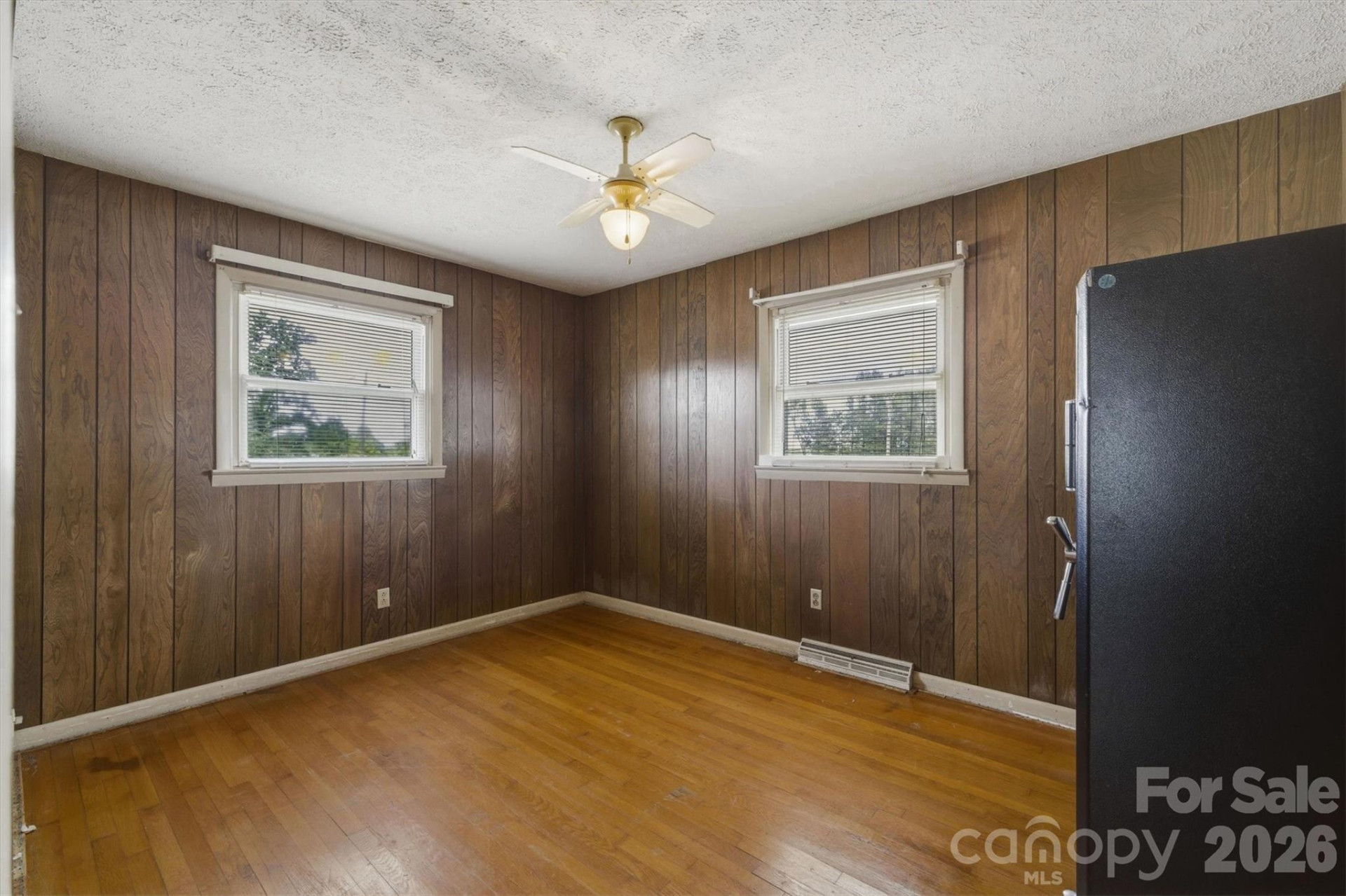 930 Enola Road - Photo 24