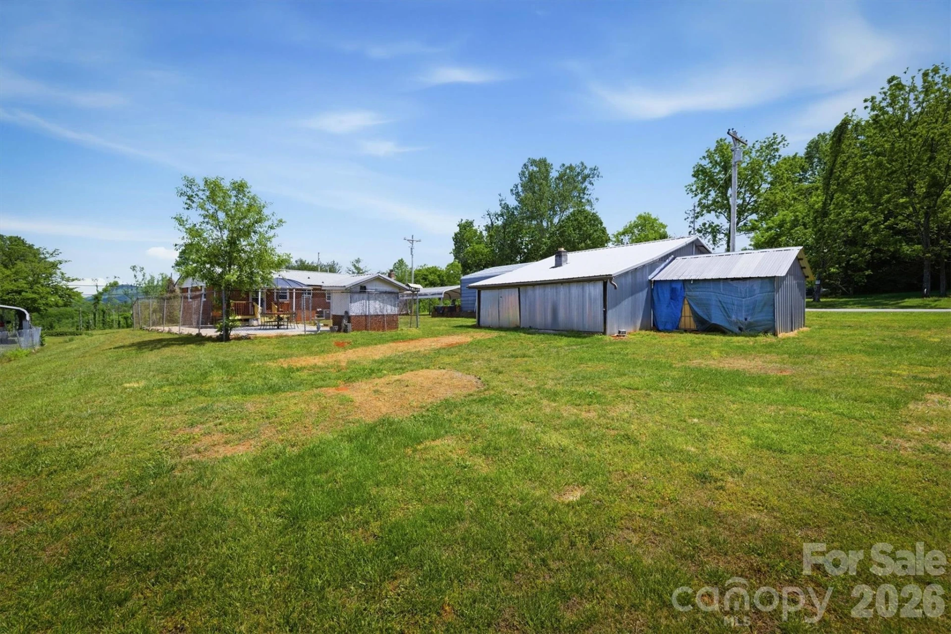 930 Enola Road - Photo 10
