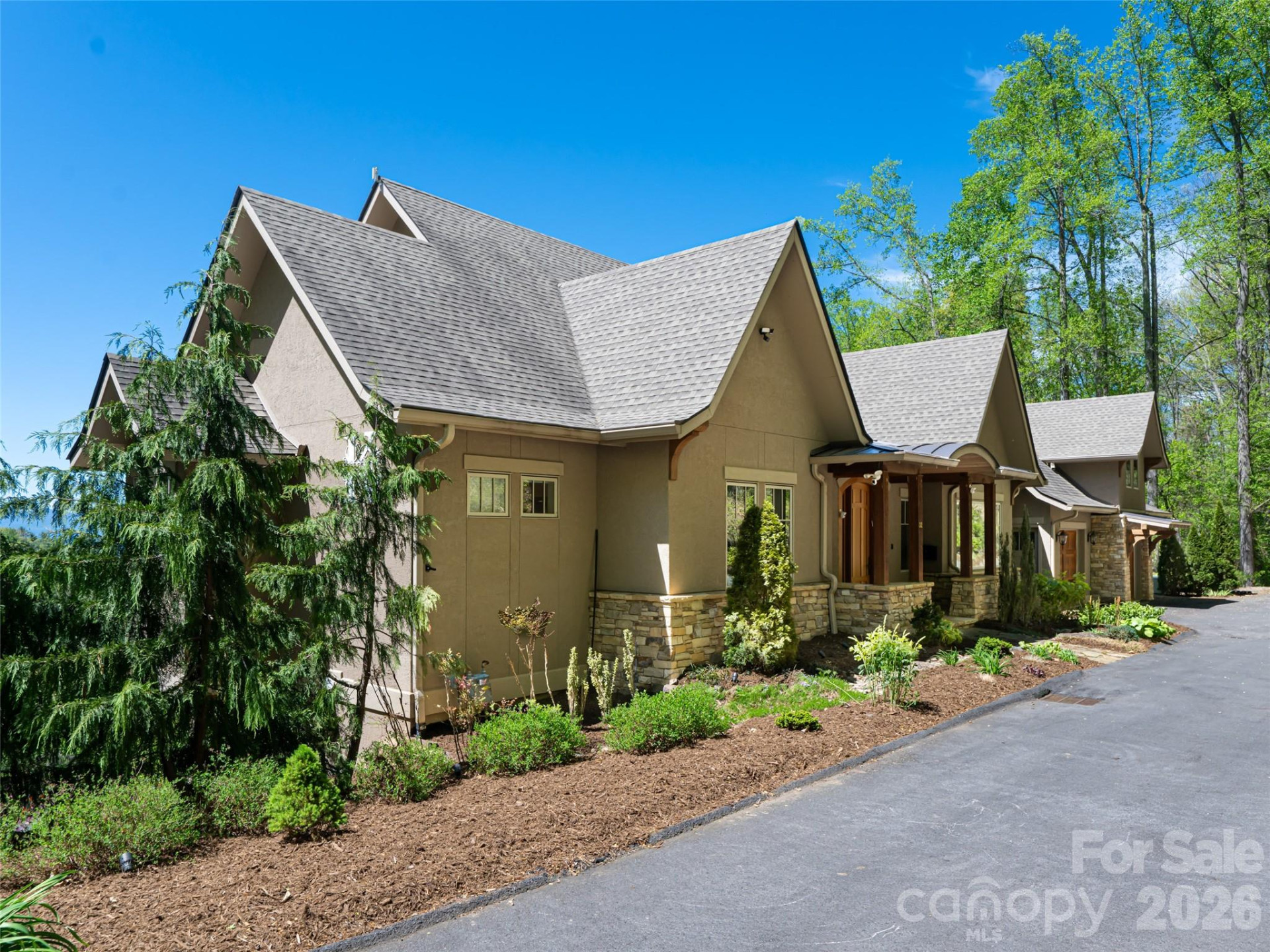 32 Timber Wolf Court