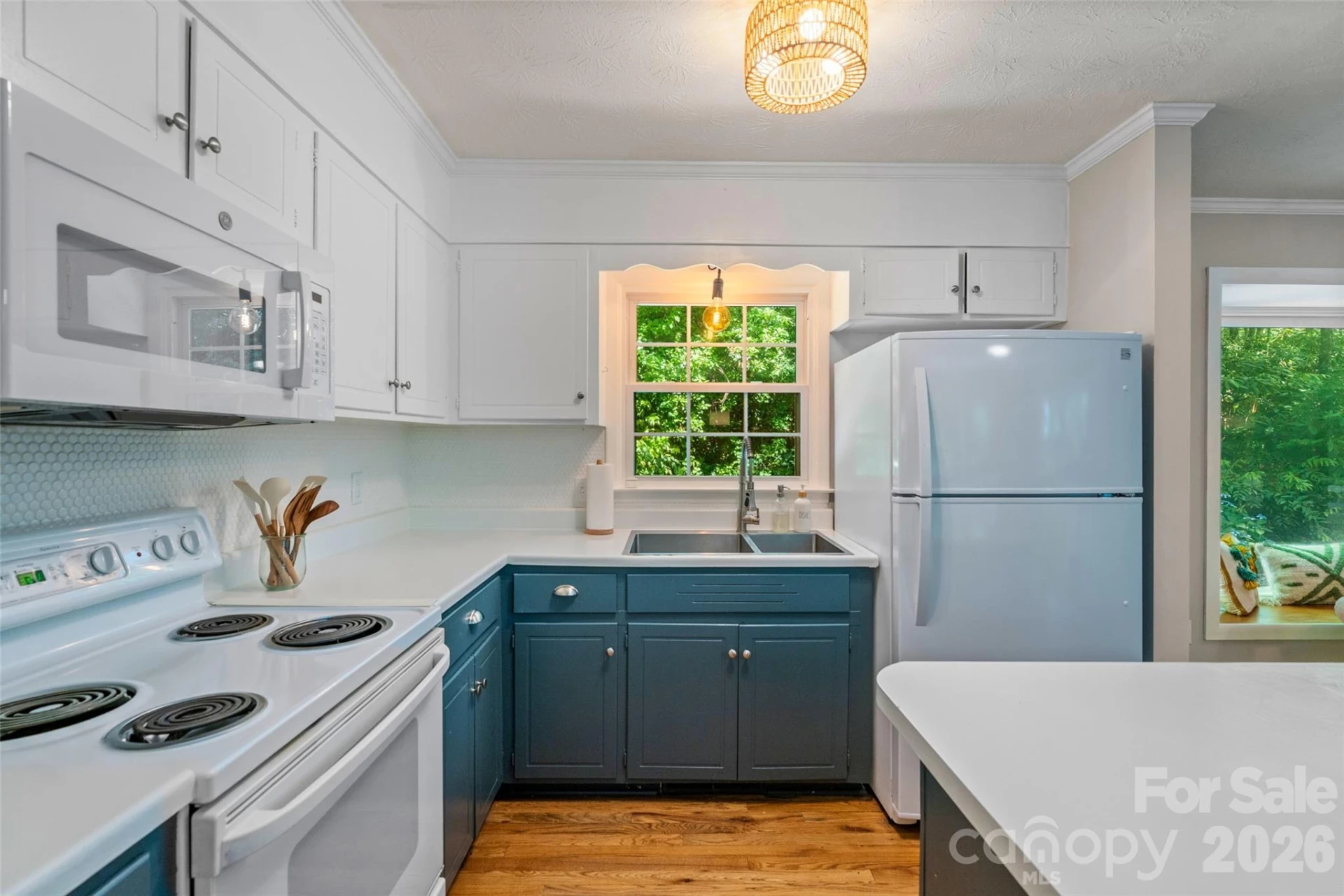 440 Beverly Road - Photo 12