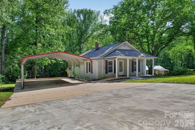801 Woodlawn Avenue, Valdese, NC, 28690