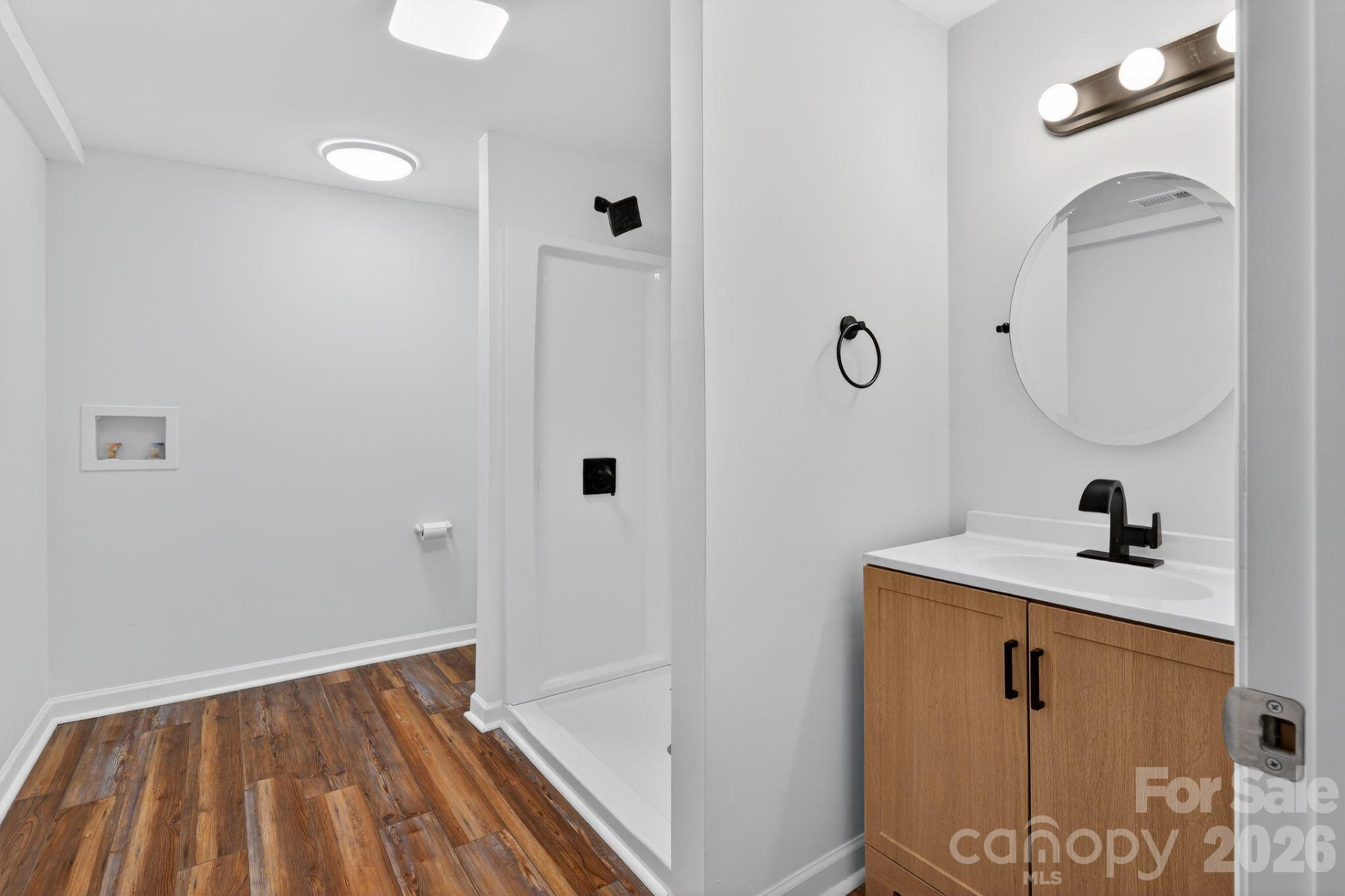 801 Woodlawn Avenue - Photo 12