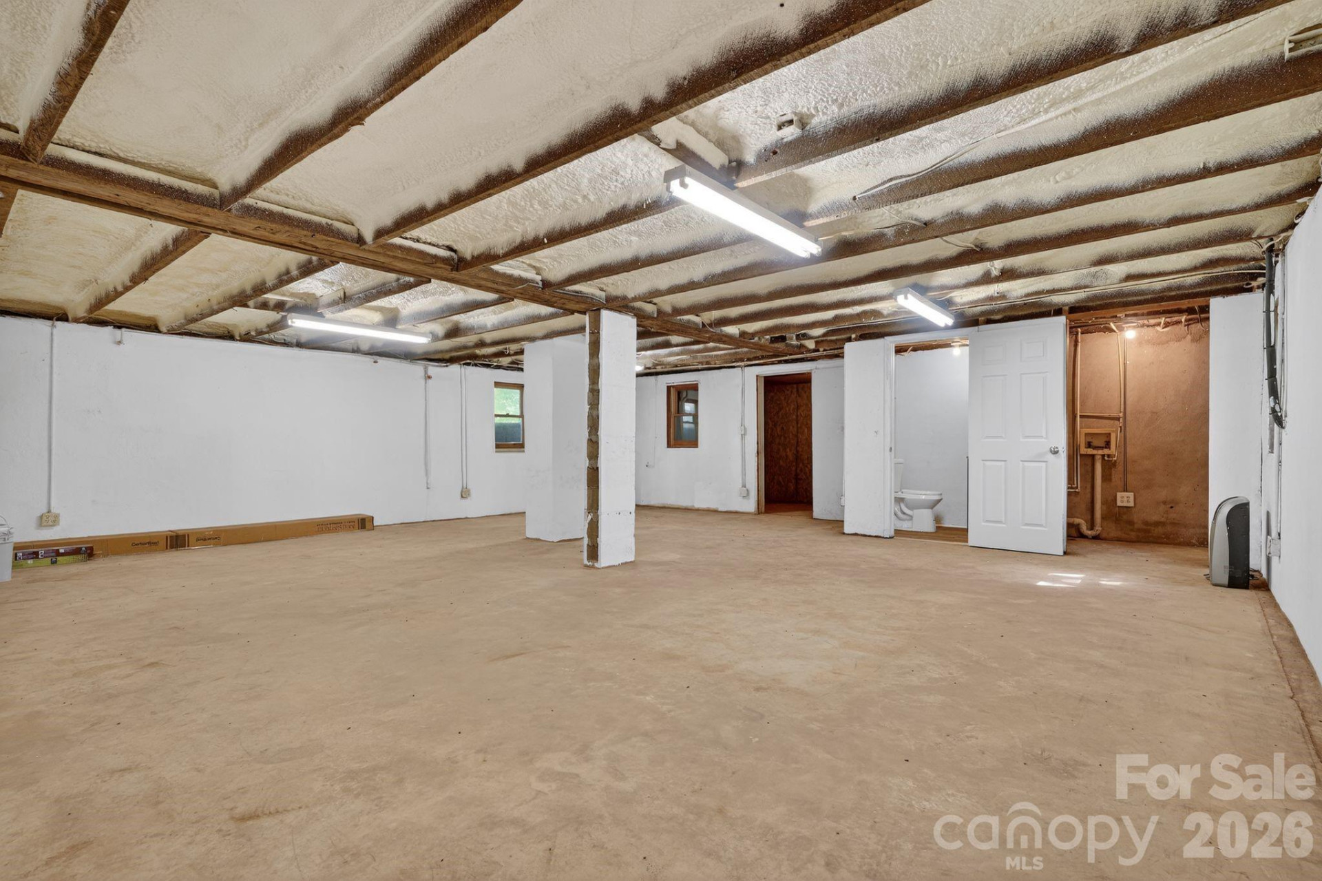 801 Woodlawn Avenue - Photo 13