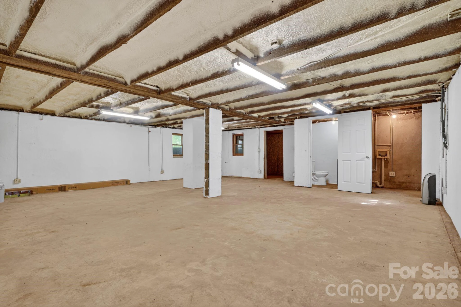 801 Woodlawn Avenue - Photo 13
