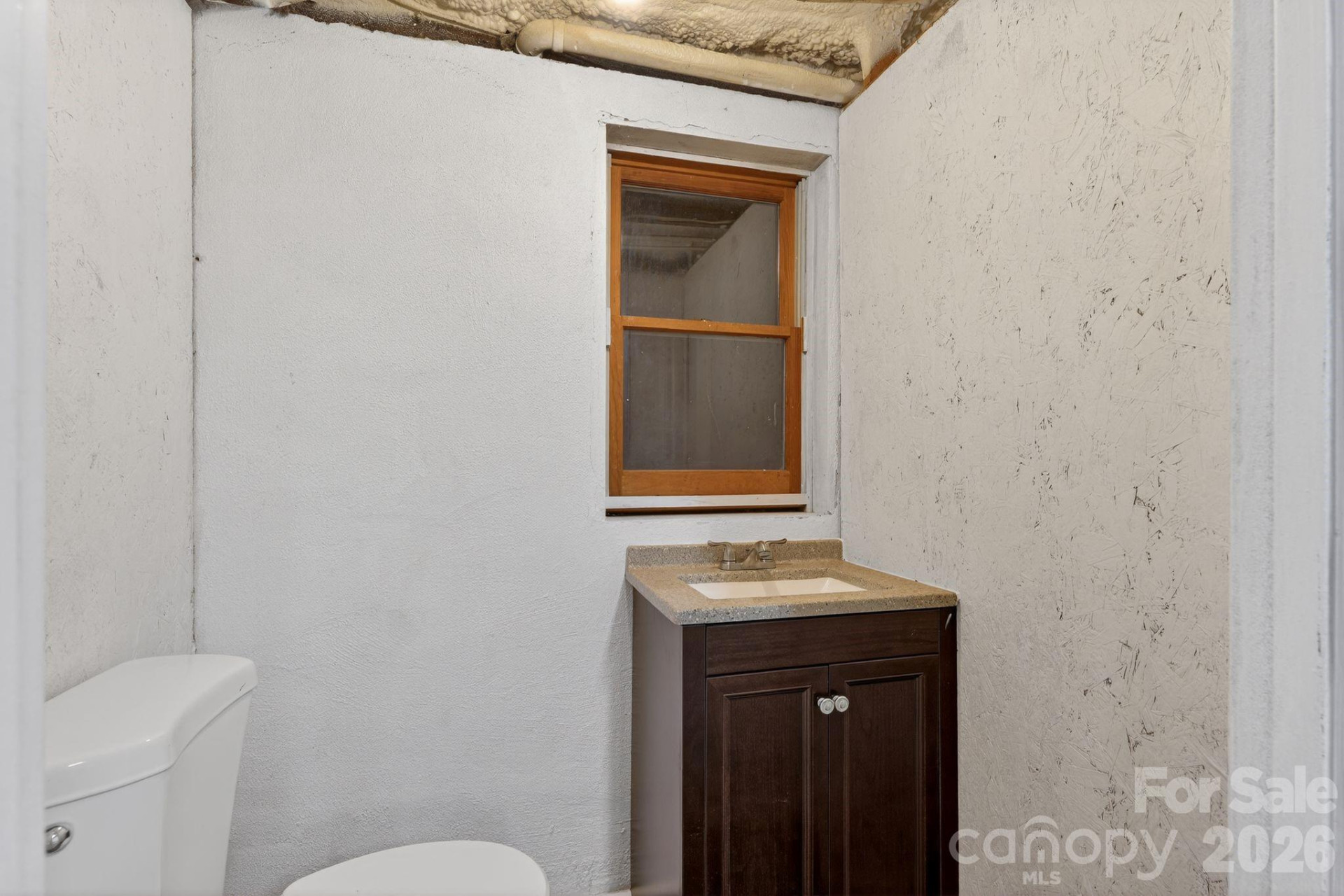 801 Woodlawn Avenue - Photo 15