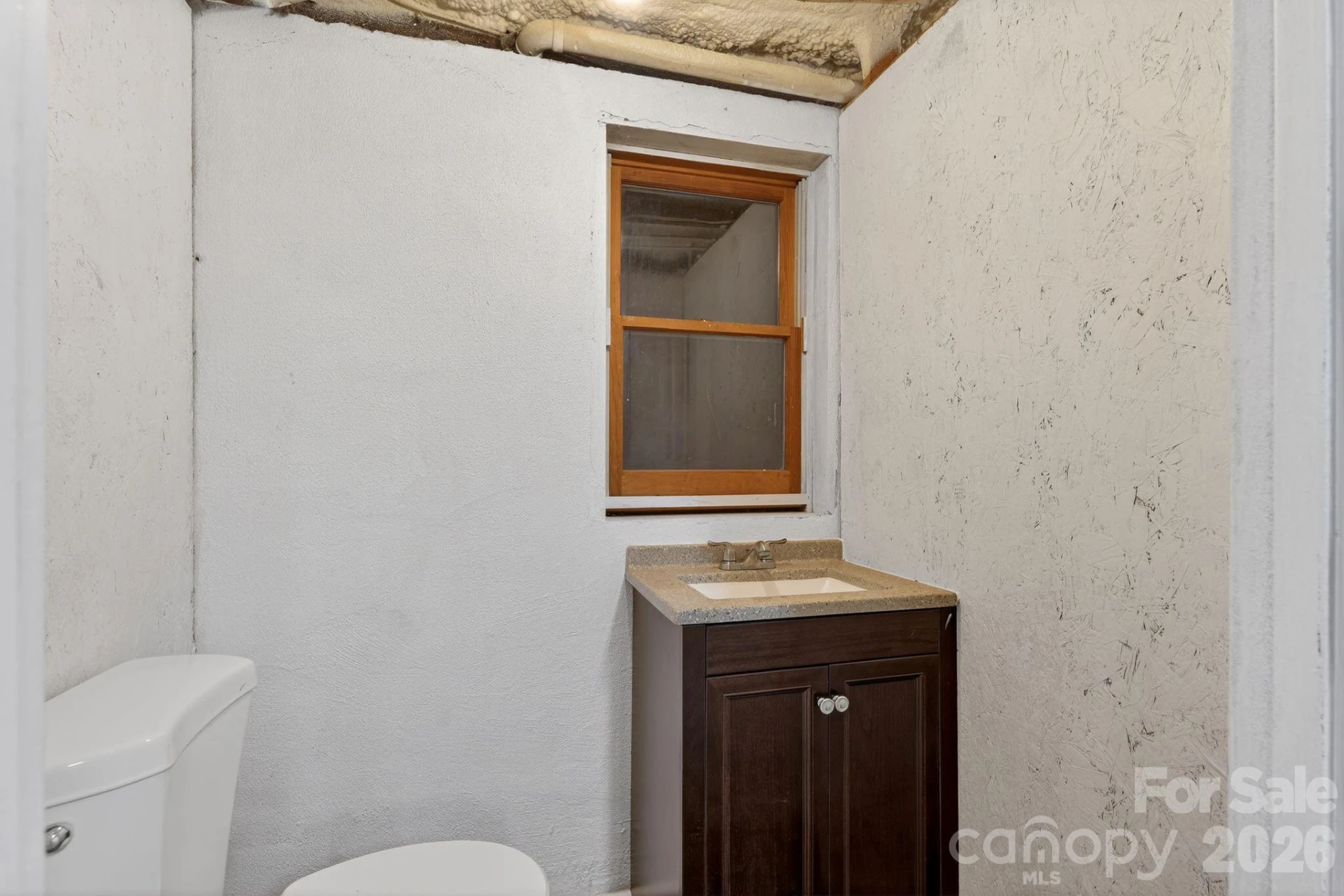 801 Woodlawn Avenue - Photo 15
