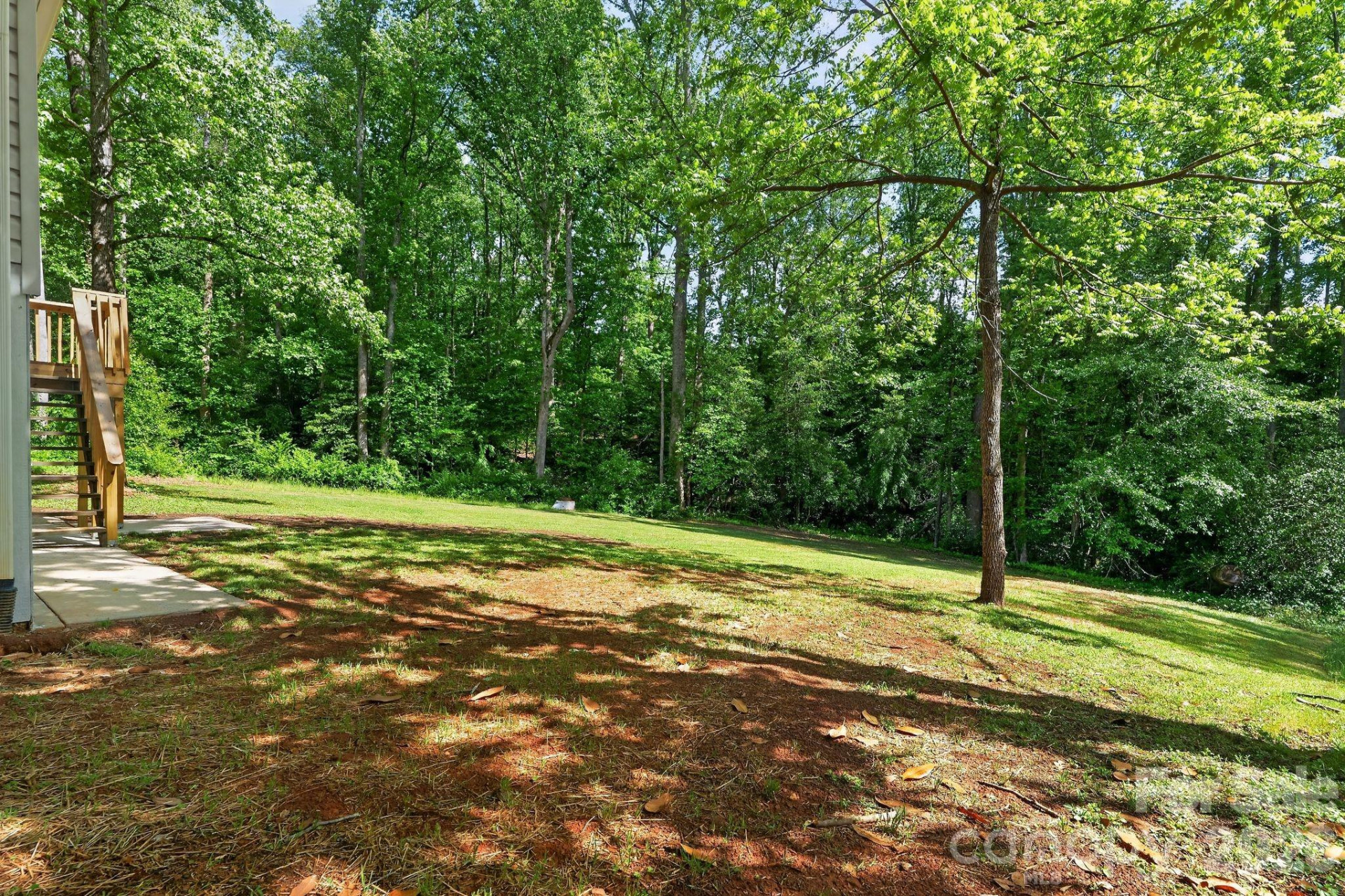 801 Woodlawn Avenue - Photo 17