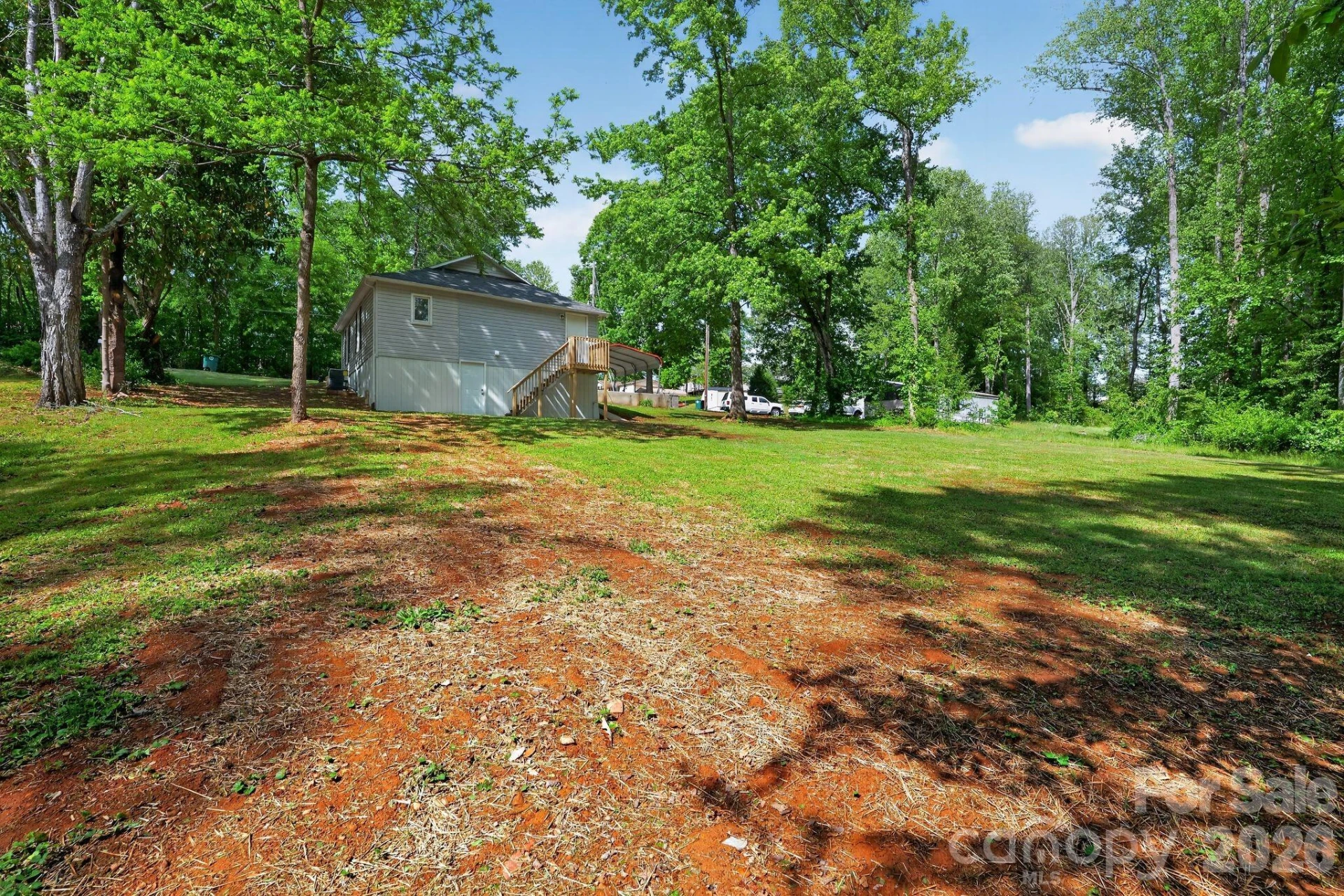 801 Woodlawn Avenue - Photo 18