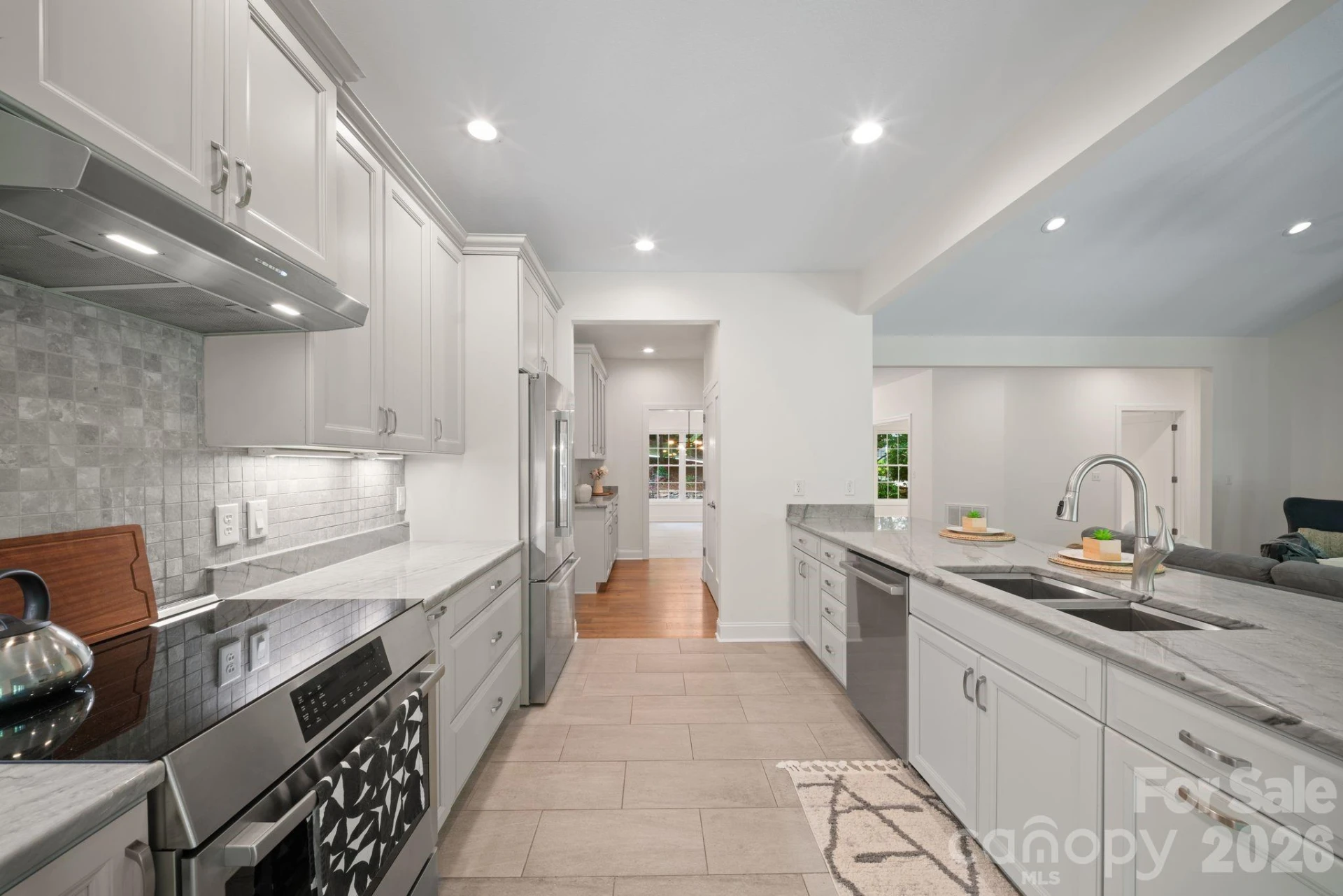 2508 Carriage Falls Court - Photo 13