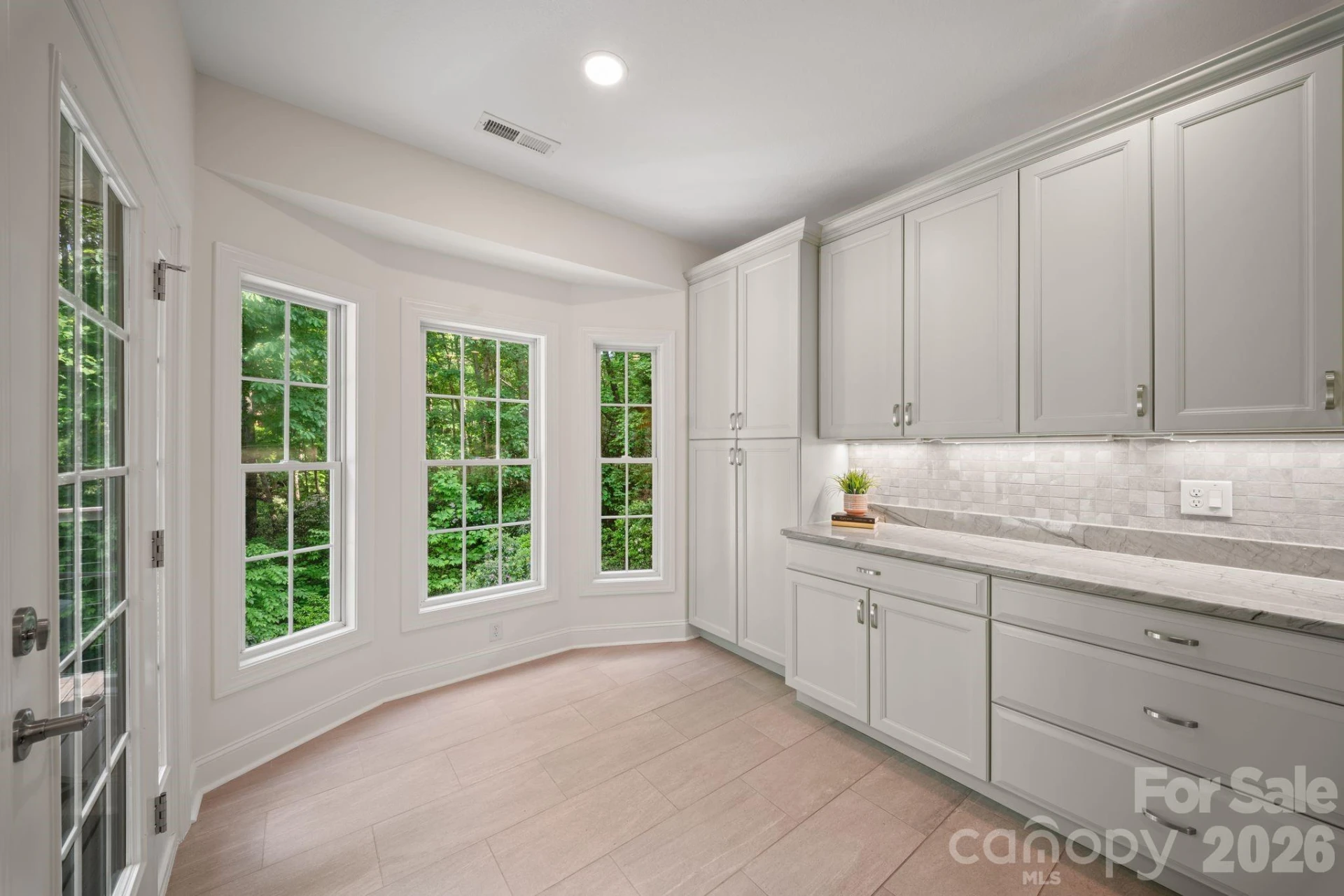 2508 Carriage Falls Court - Photo 16