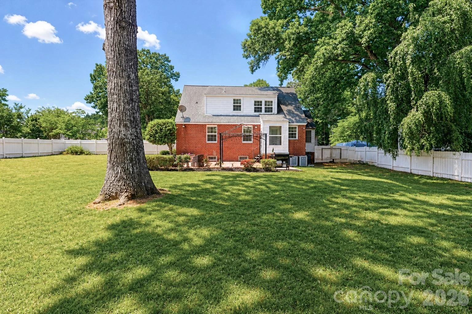 820 Woodland Road - Photo 30
