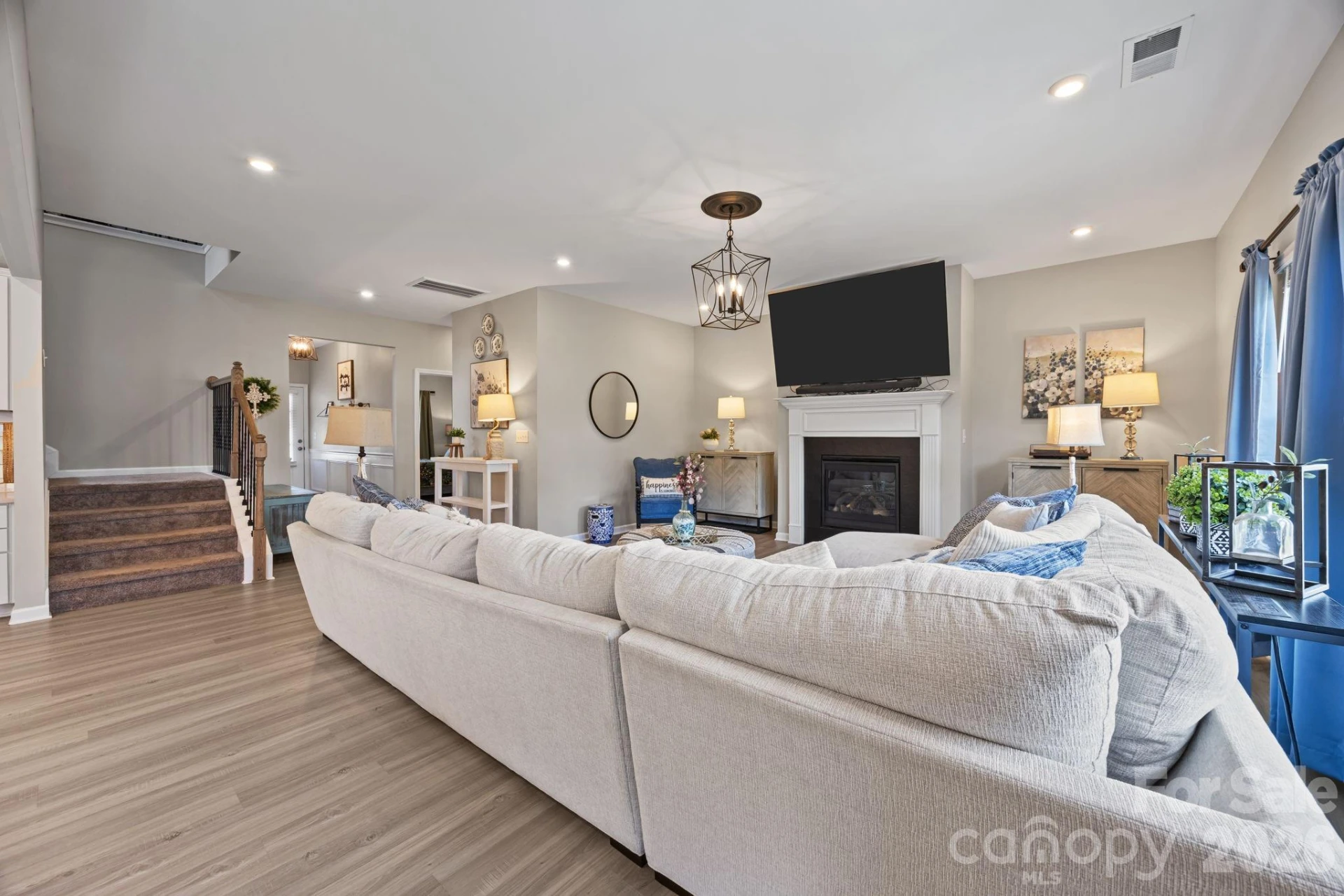 526 Ardsley Drive - Photo 15