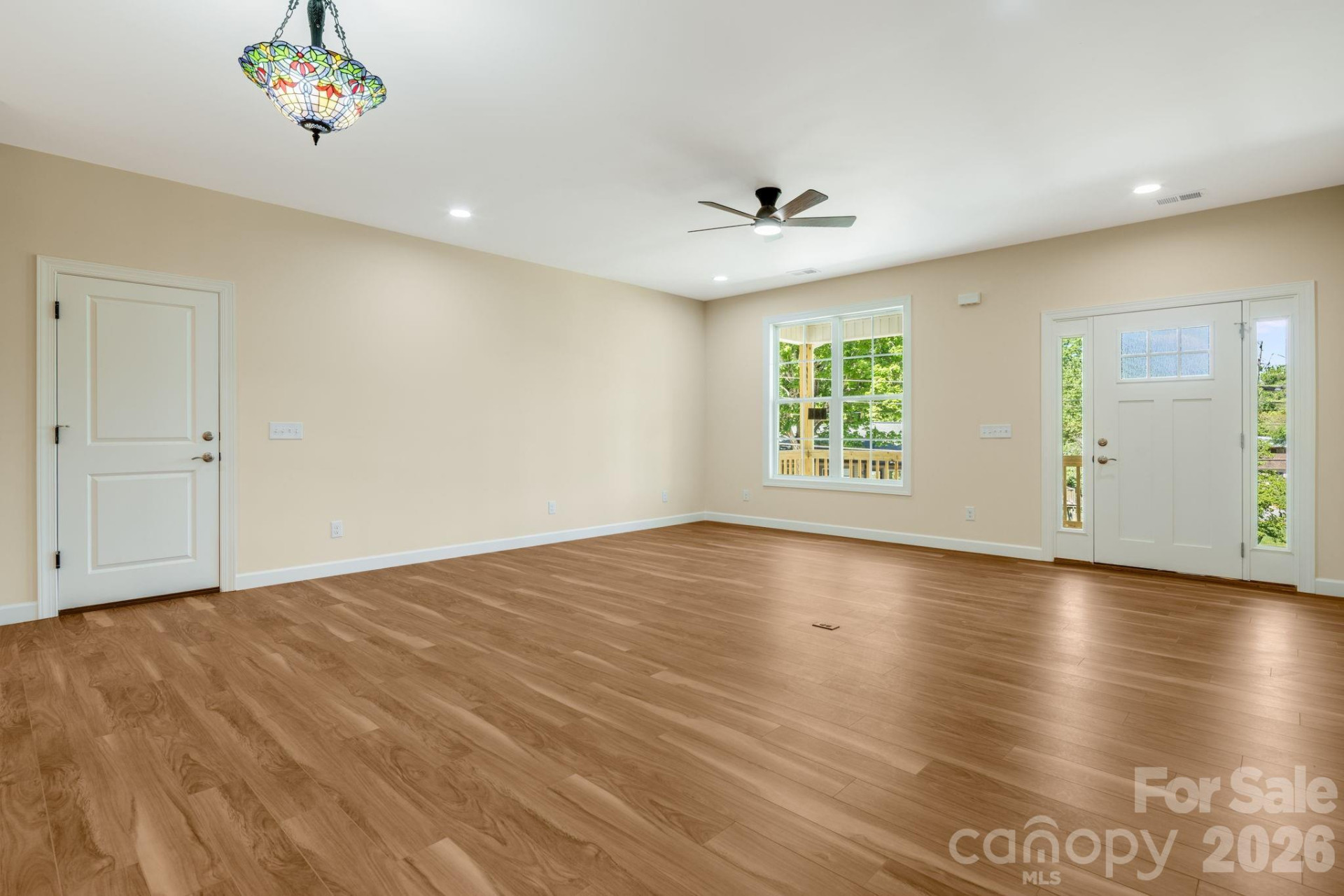 144 Georgia Avenue - Photo 15