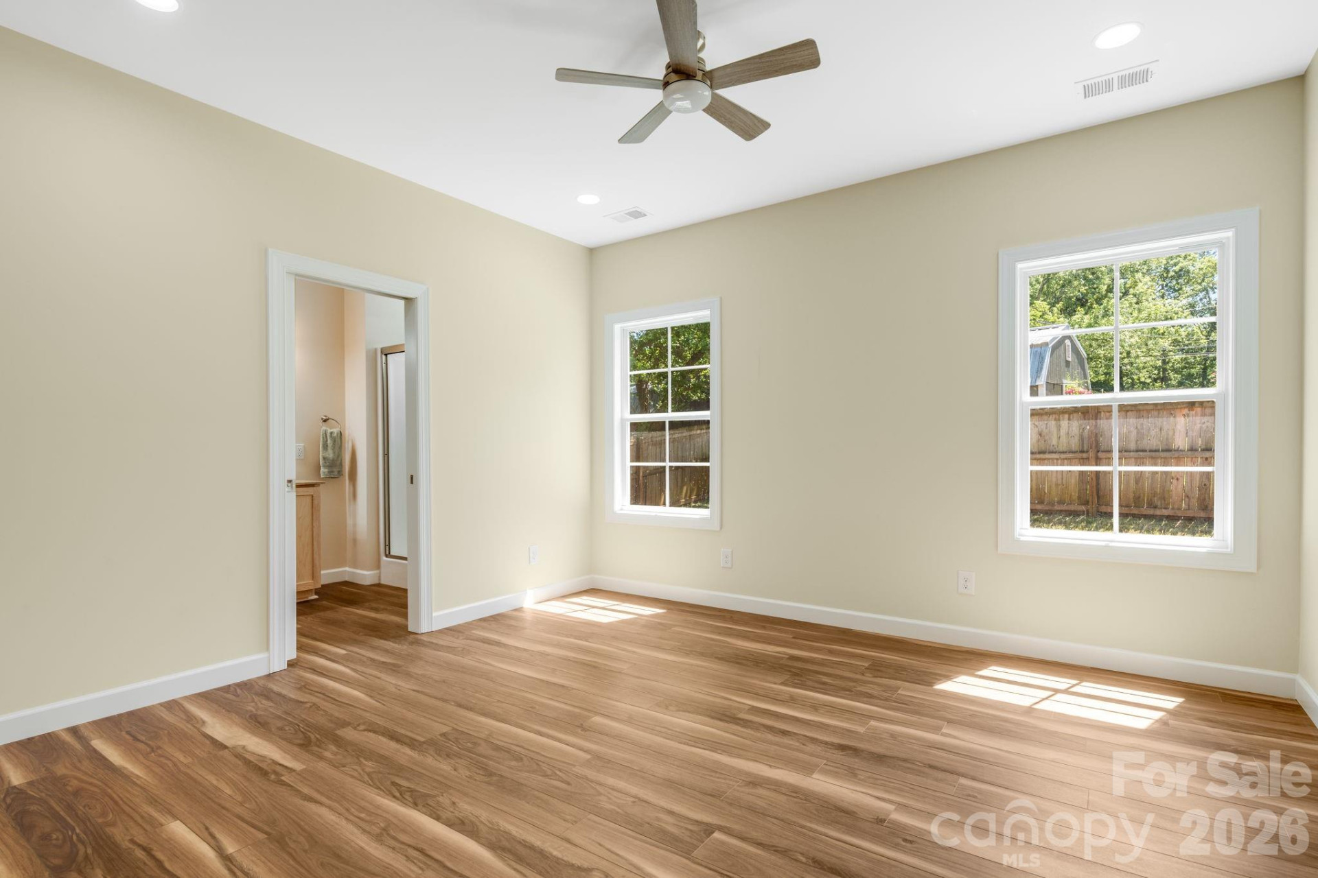 144 Georgia Avenue - Photo 16