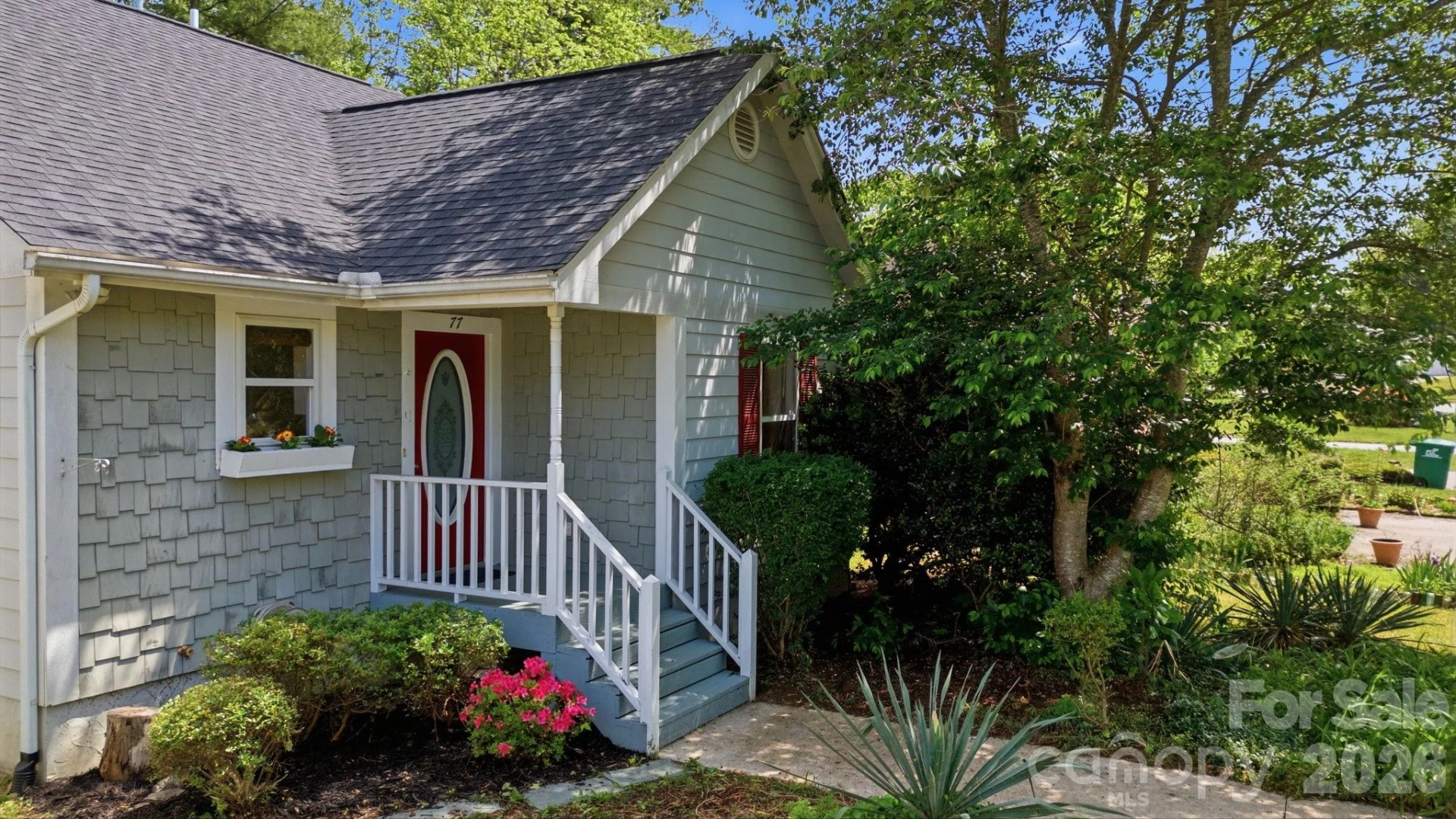 77 Lees Creek Road - Photo 2