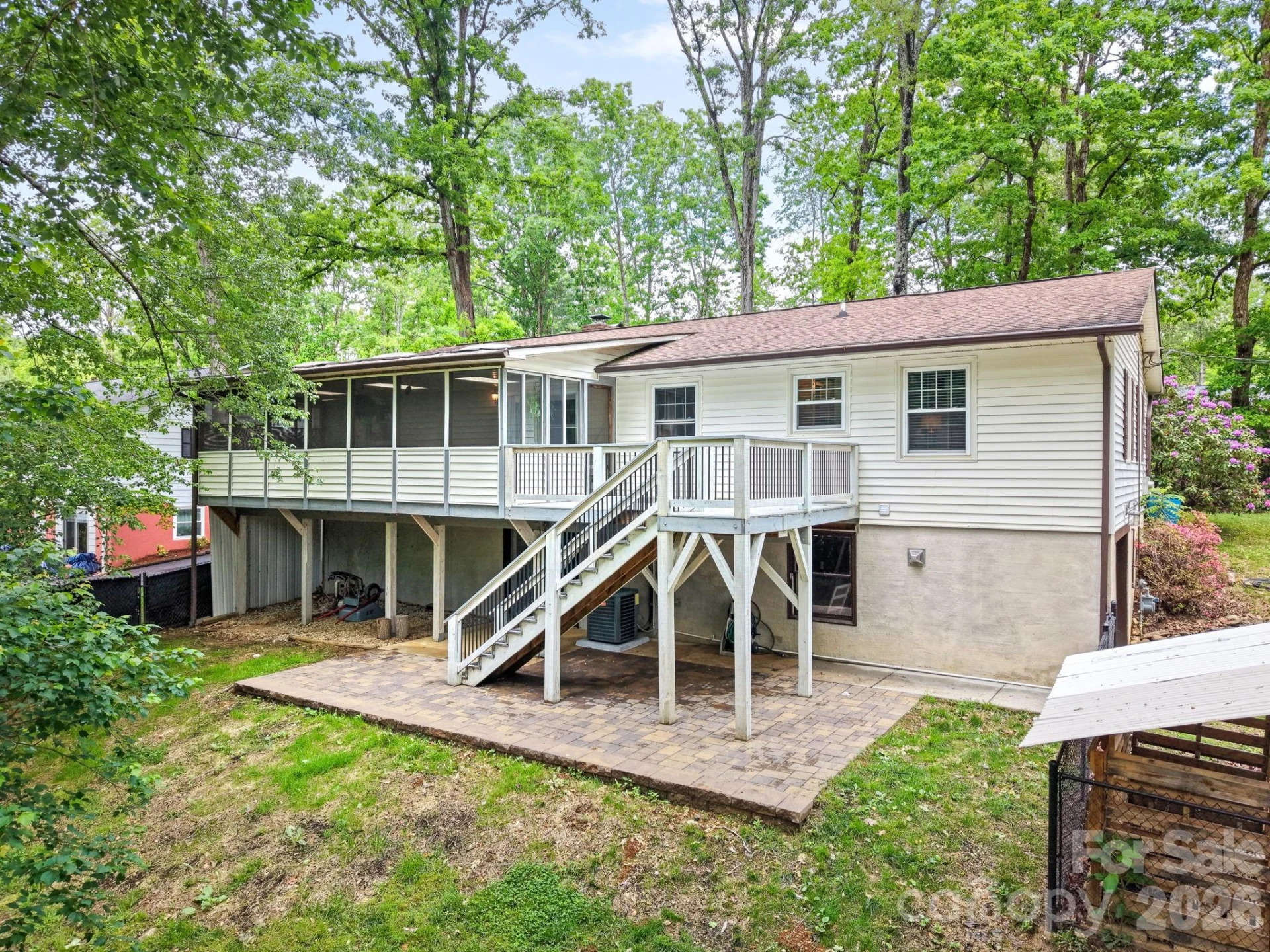 98 Pensacola Avenue - Photo 4