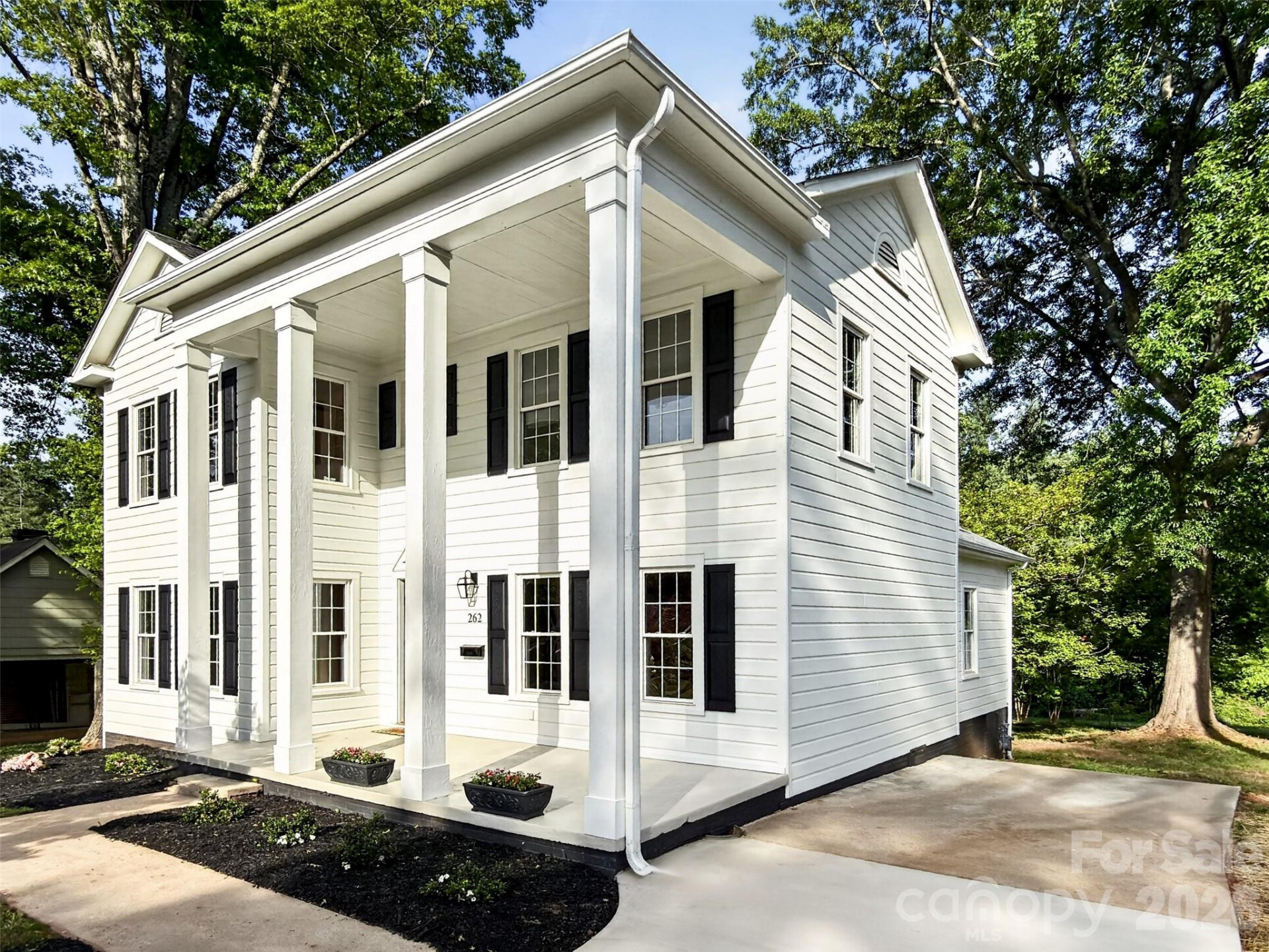262 Pleasant Street - Photo 33