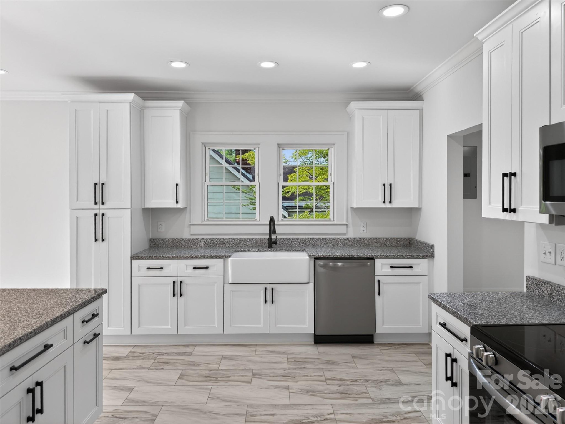 262 Pleasant Street - Photo 7