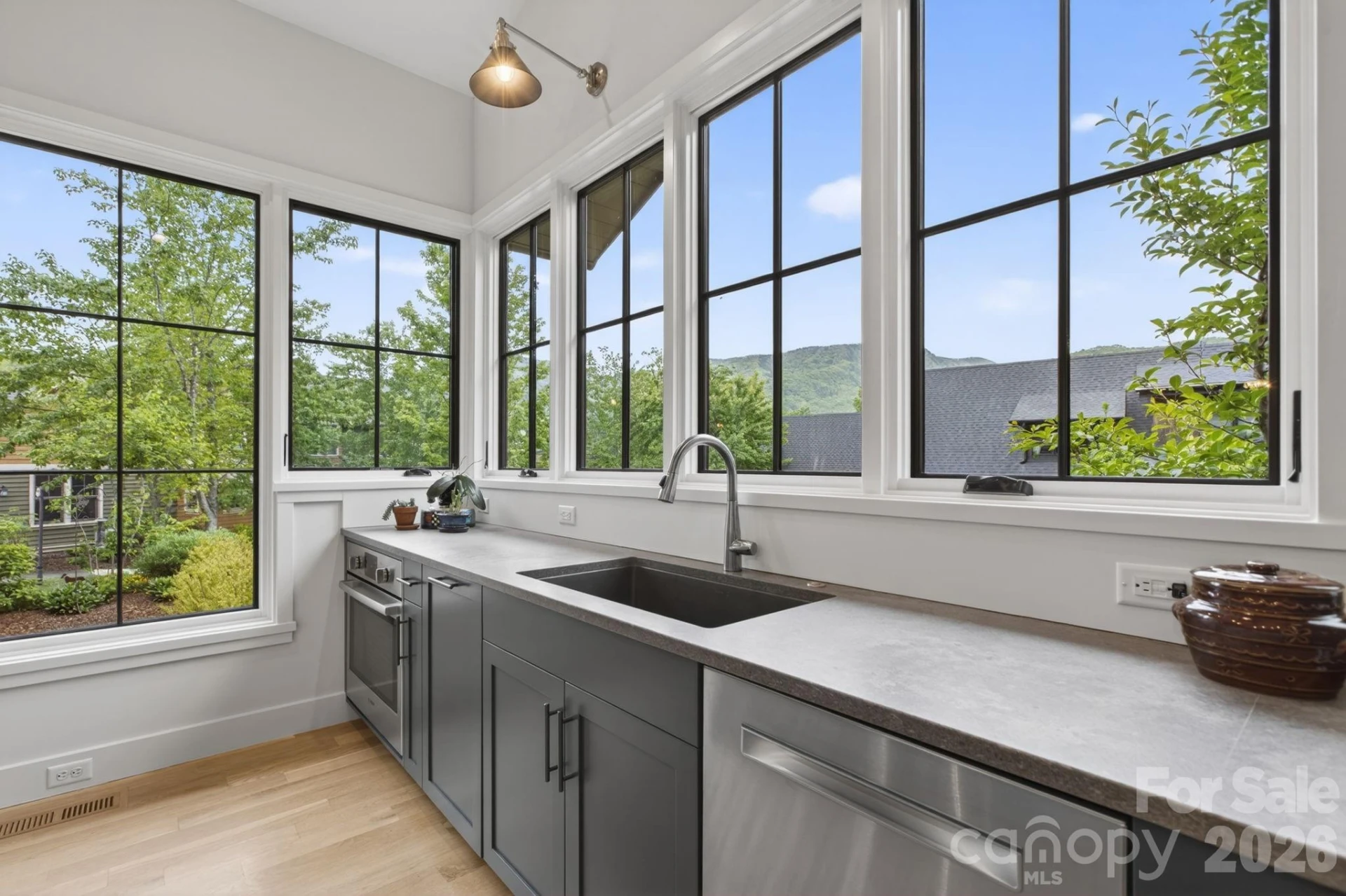 18 Wordsworth Road - Photo 5
