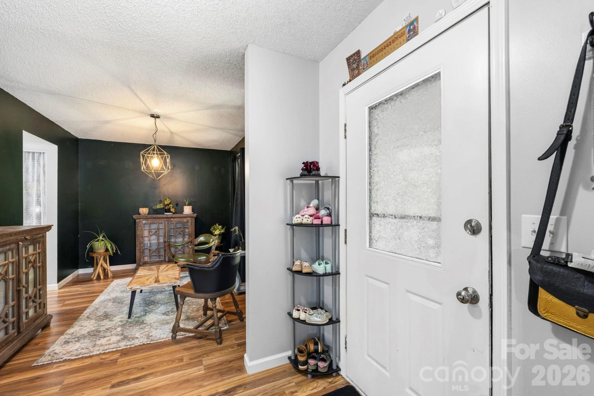 1 Eastway Court - Photo 13